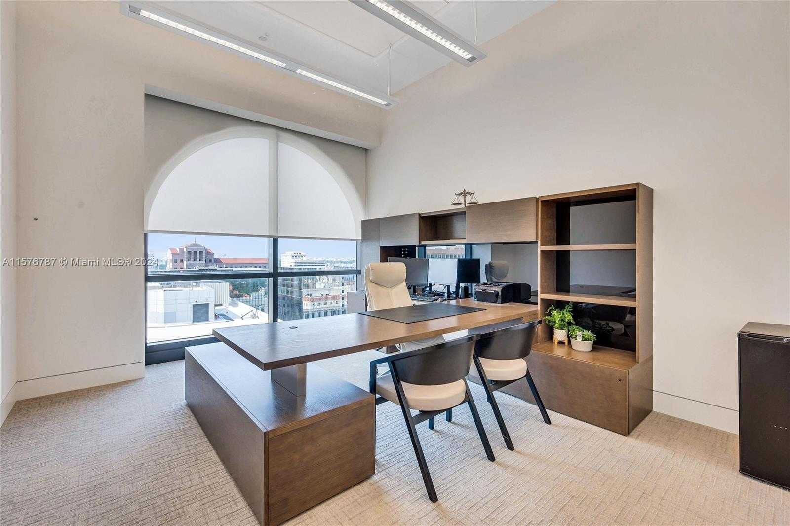 Small Image of 2020 PONCE DE LEON BLVD #PH-A1, Coral Gables Number 27