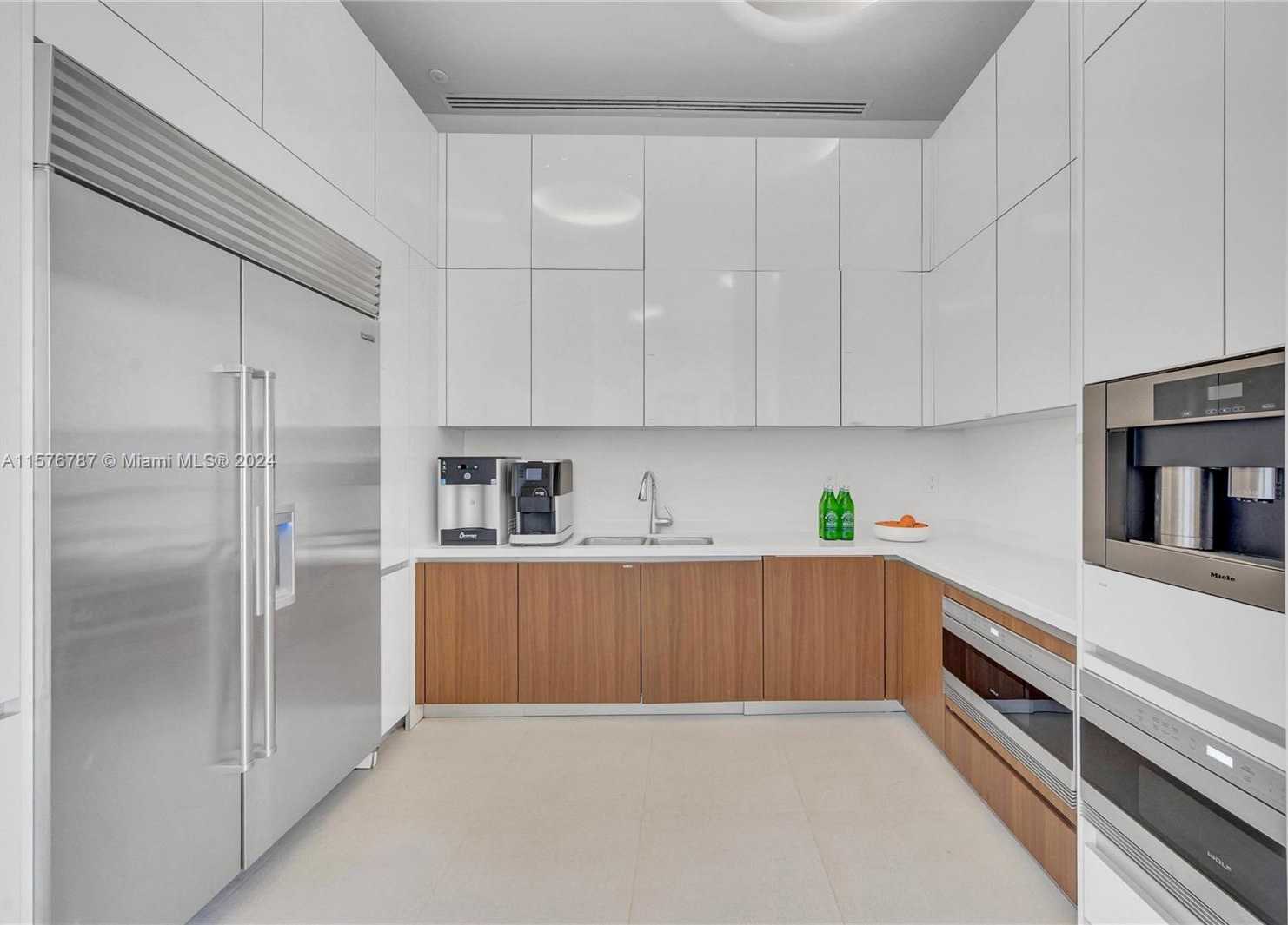 Small Image of 2020 PONCE DE LEON BLVD #PH-A1, Coral Gables Number 40