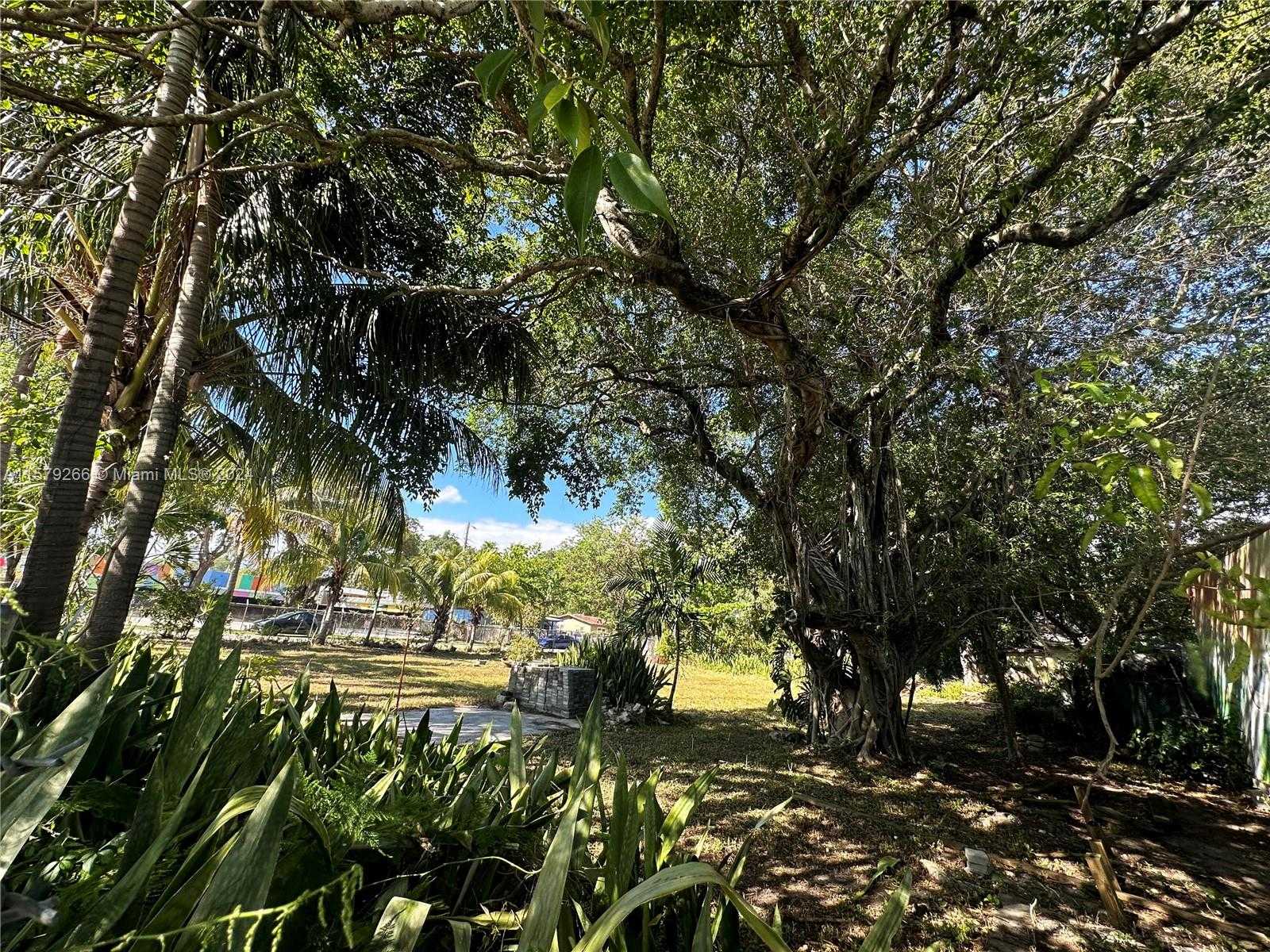 Small Image of 5804 NORTH EAST 2ND AVE, Miami Number 5