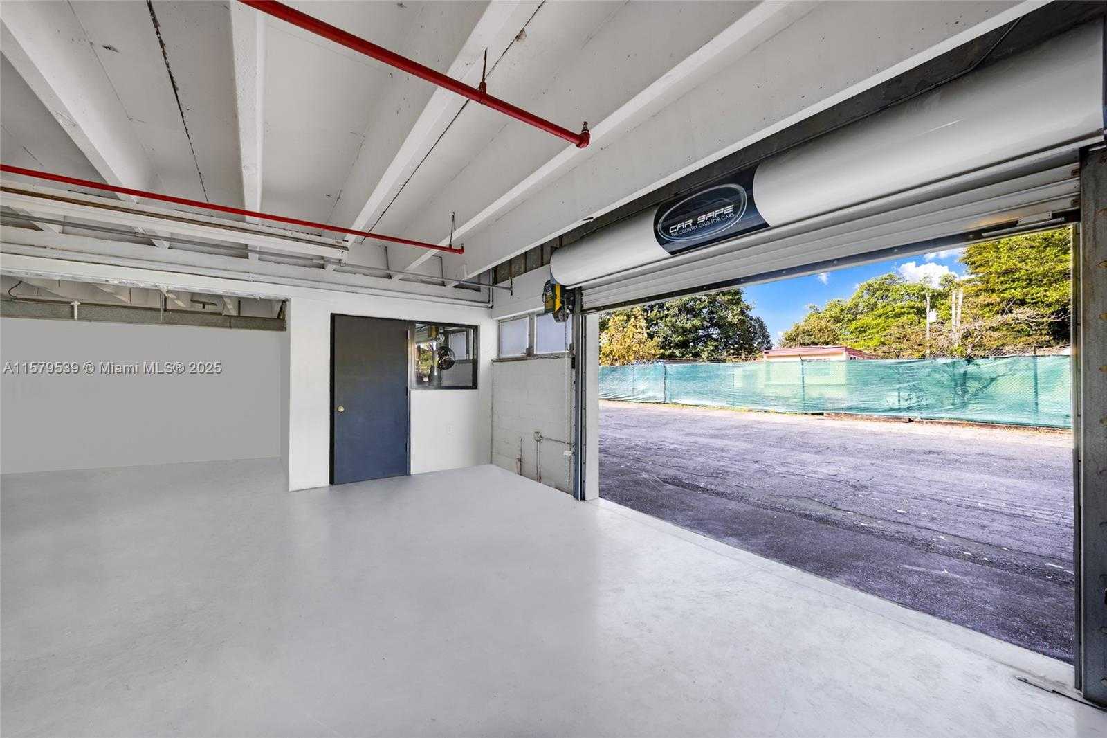 Small Image of 3480 NORTH WEST 41ST STREET, Miami Number 8