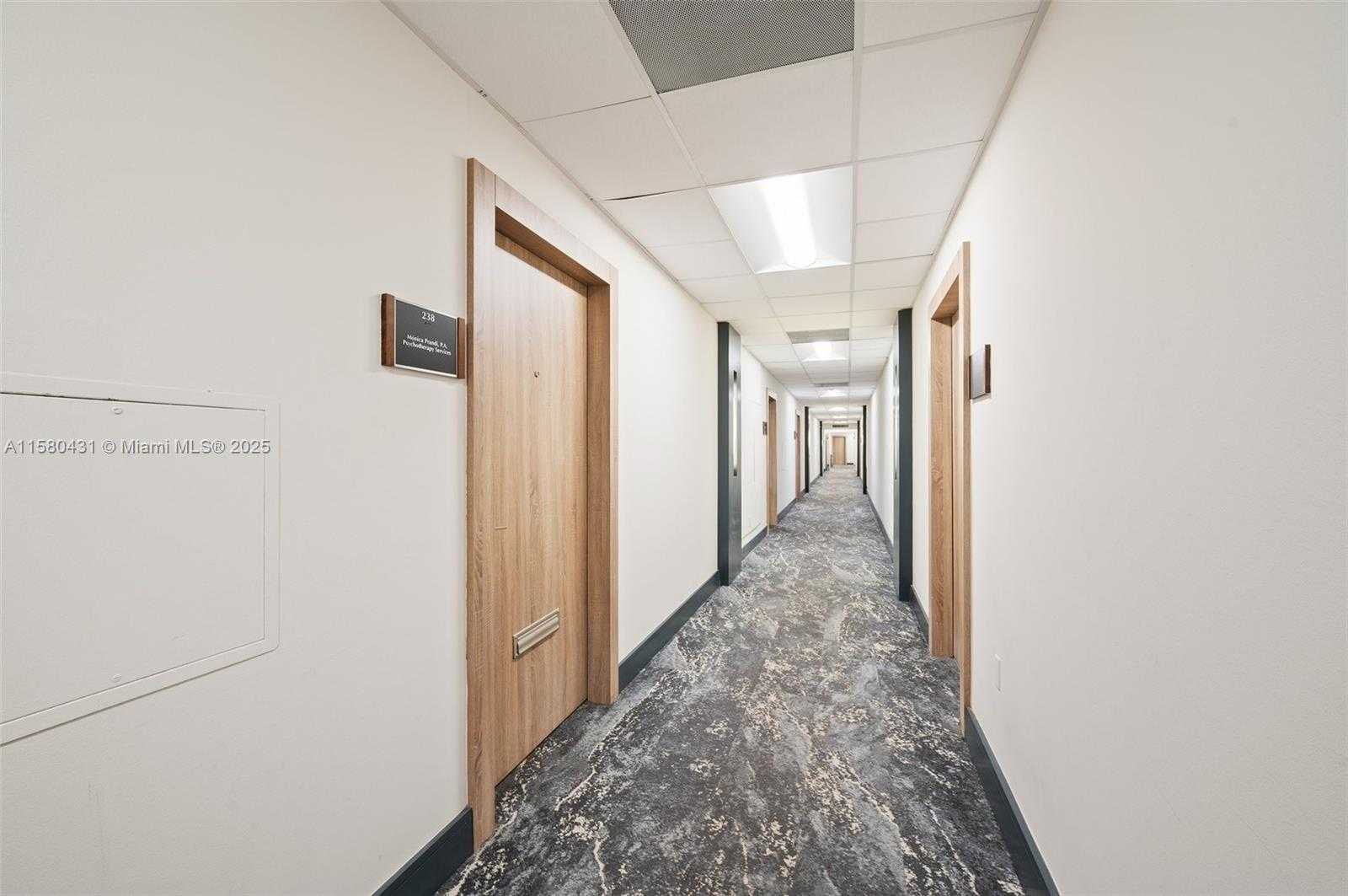 Small Image of 3800 SOUTH OCEAN DR #238, Hollywood Number 19