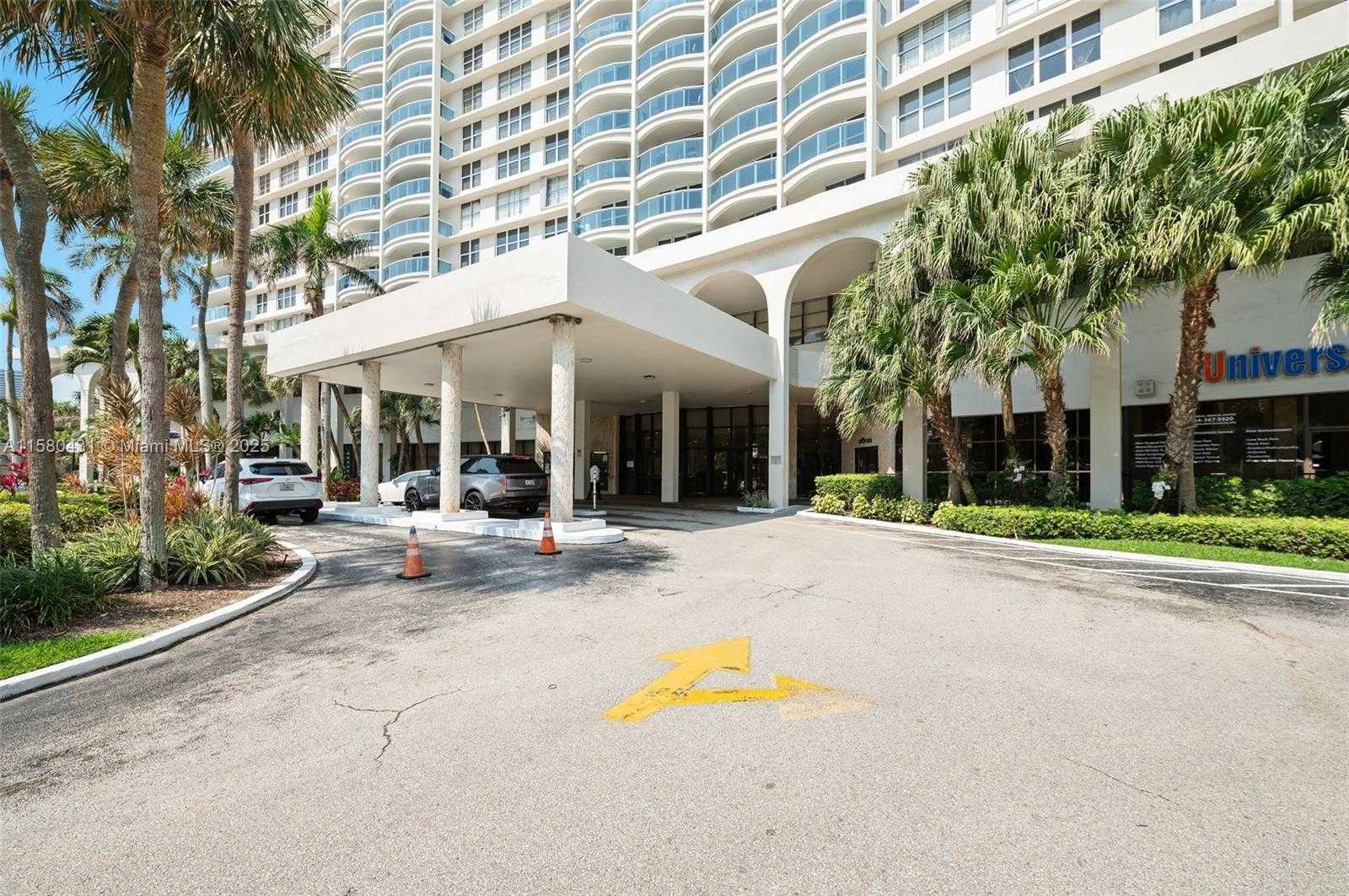 Small Image of 3800 SOUTH OCEAN DR #238, Hollywood Number 23