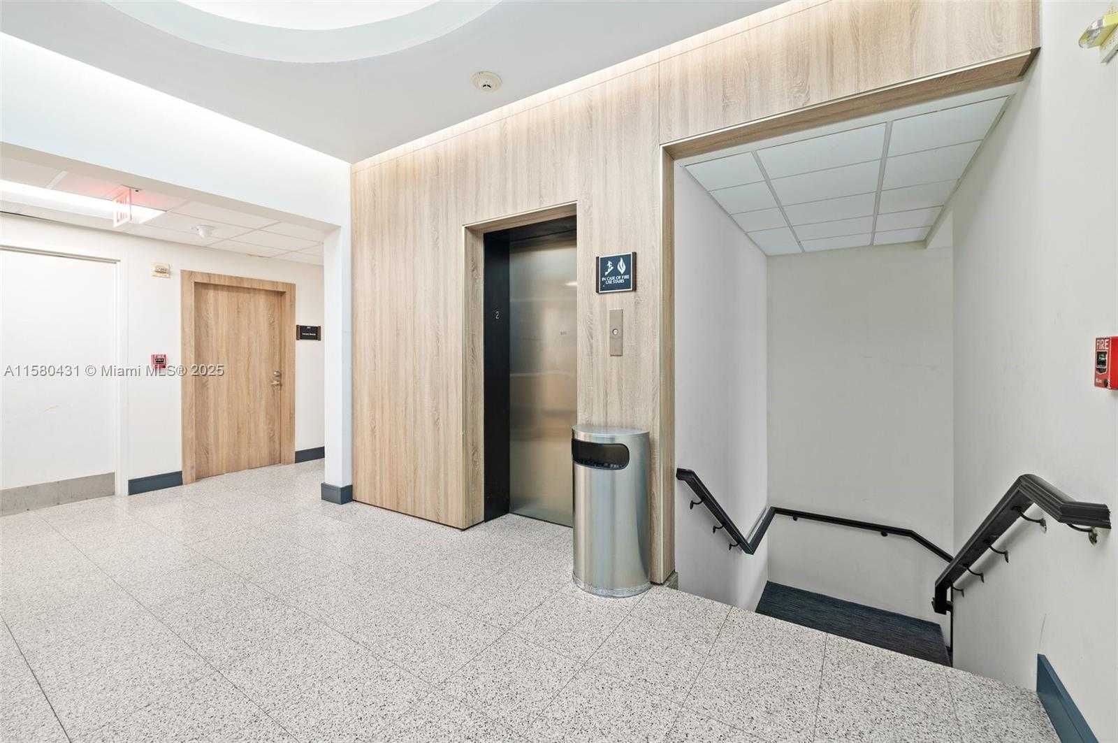 Small Image of 3800 SOUTH OCEAN DR #238, Hollywood Number 25