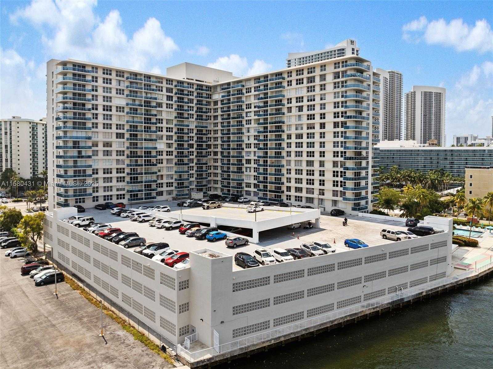 Small Image of 3800 SOUTH OCEAN DR #238, Hollywood Number 31
