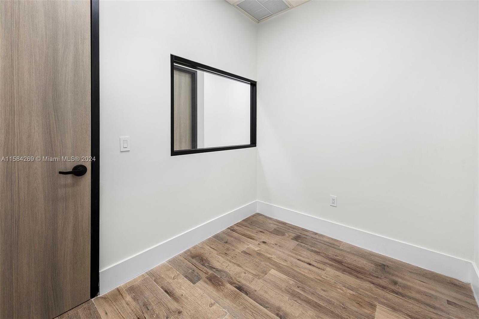 Small Image of 1930 NORTH 30TH ROAD #Suite 5, Hollywood Number 11