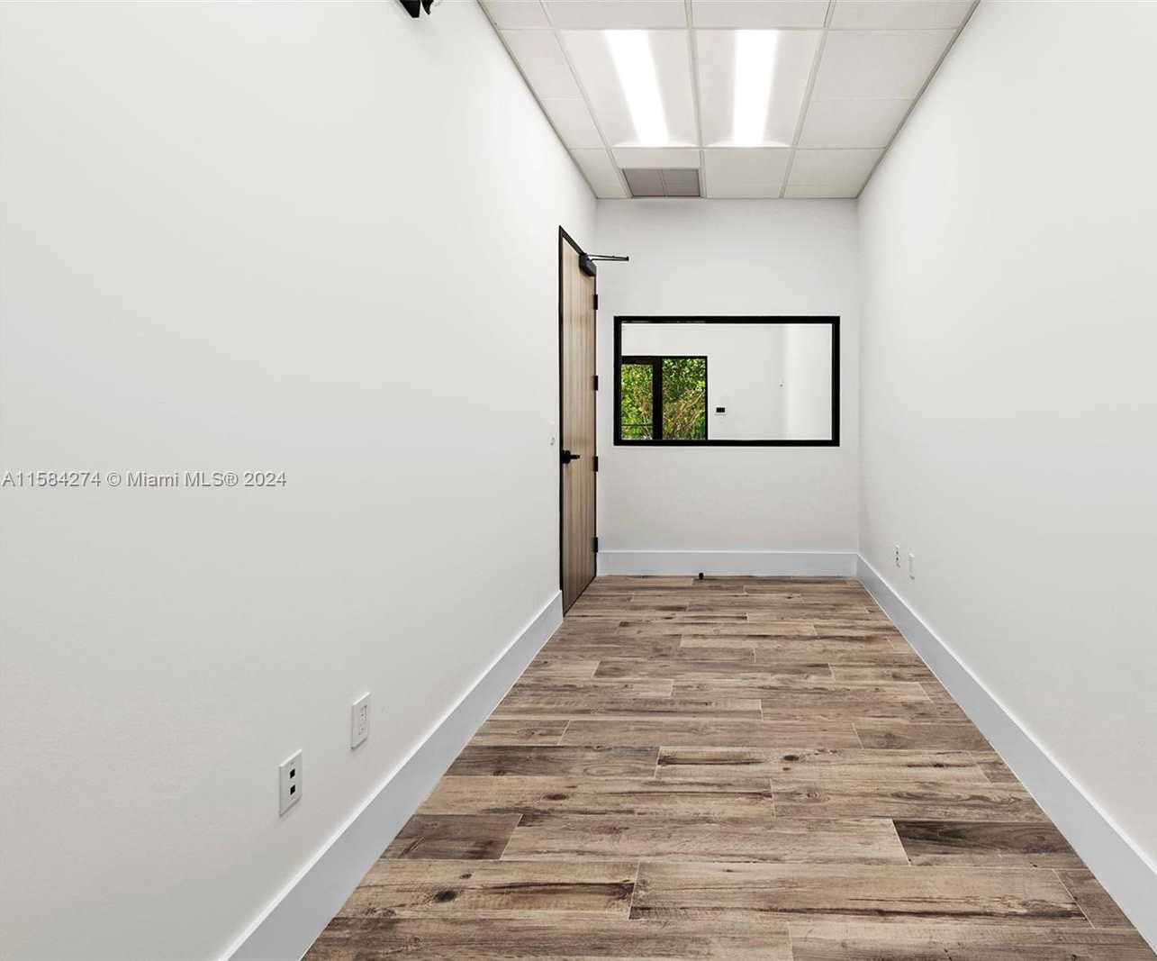 Small Image of 1930 NORTH 30TH ROAD #Suite 6, Hollywood Number 6