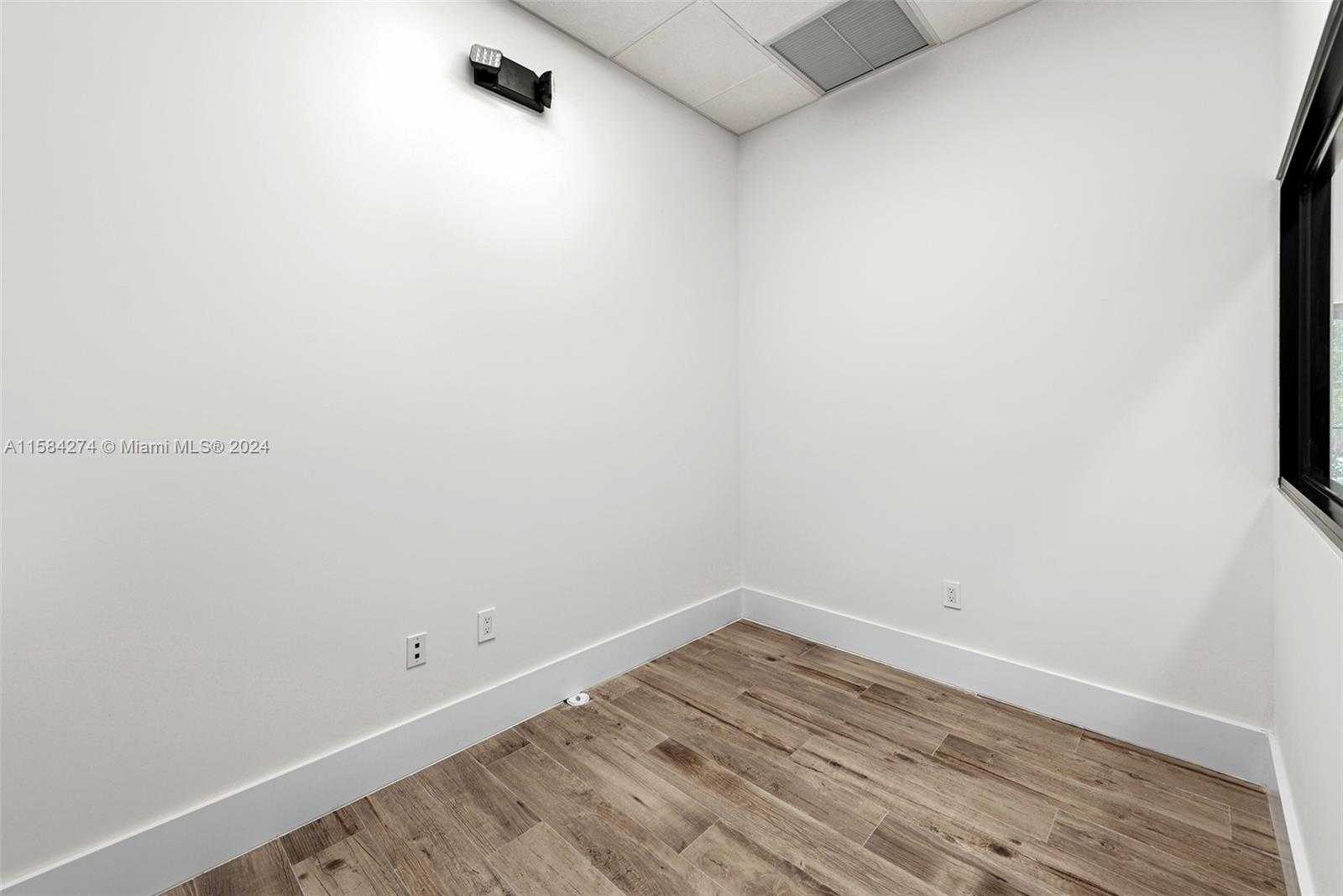 Small Image of 1930 NORTH 30TH ROAD #Suite 6, Hollywood Number 8