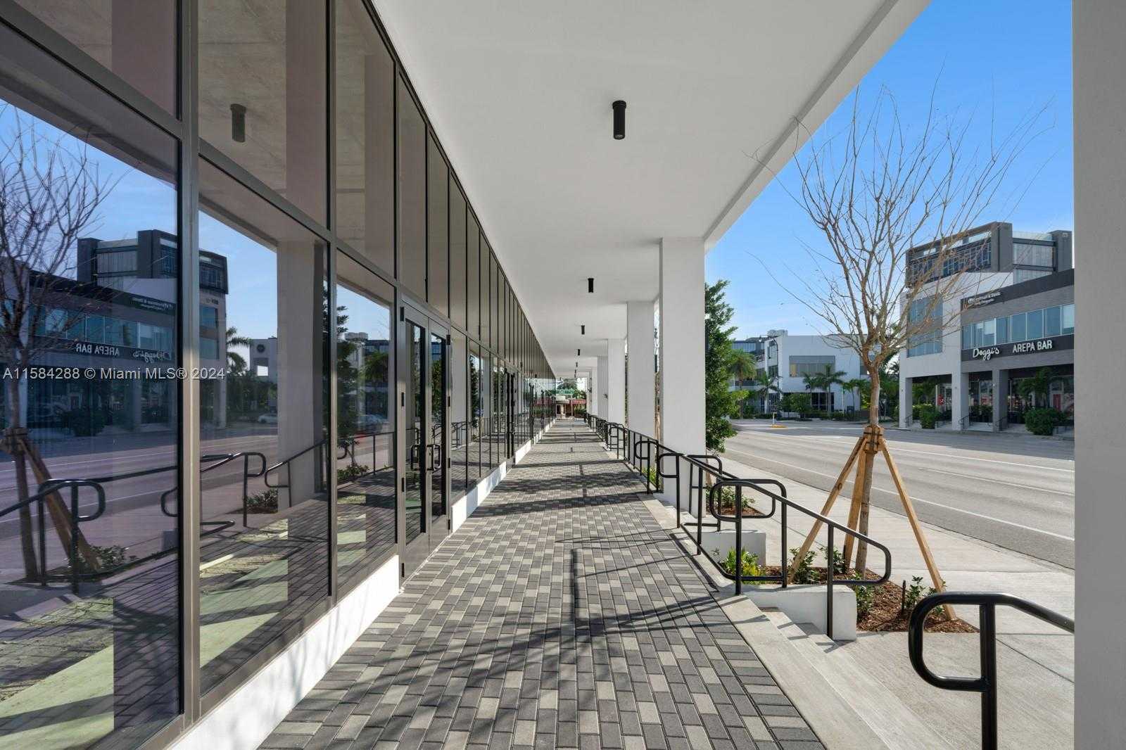 Small Image of 800 NORTH FEDERAL HWY #806, Hallandale Beach Number 14