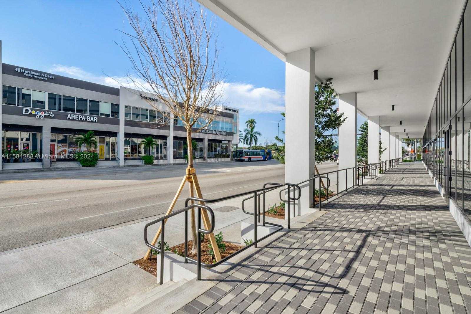 Small Image of 800 NORTH FEDERAL HWY #806, Hallandale Beach Number 15