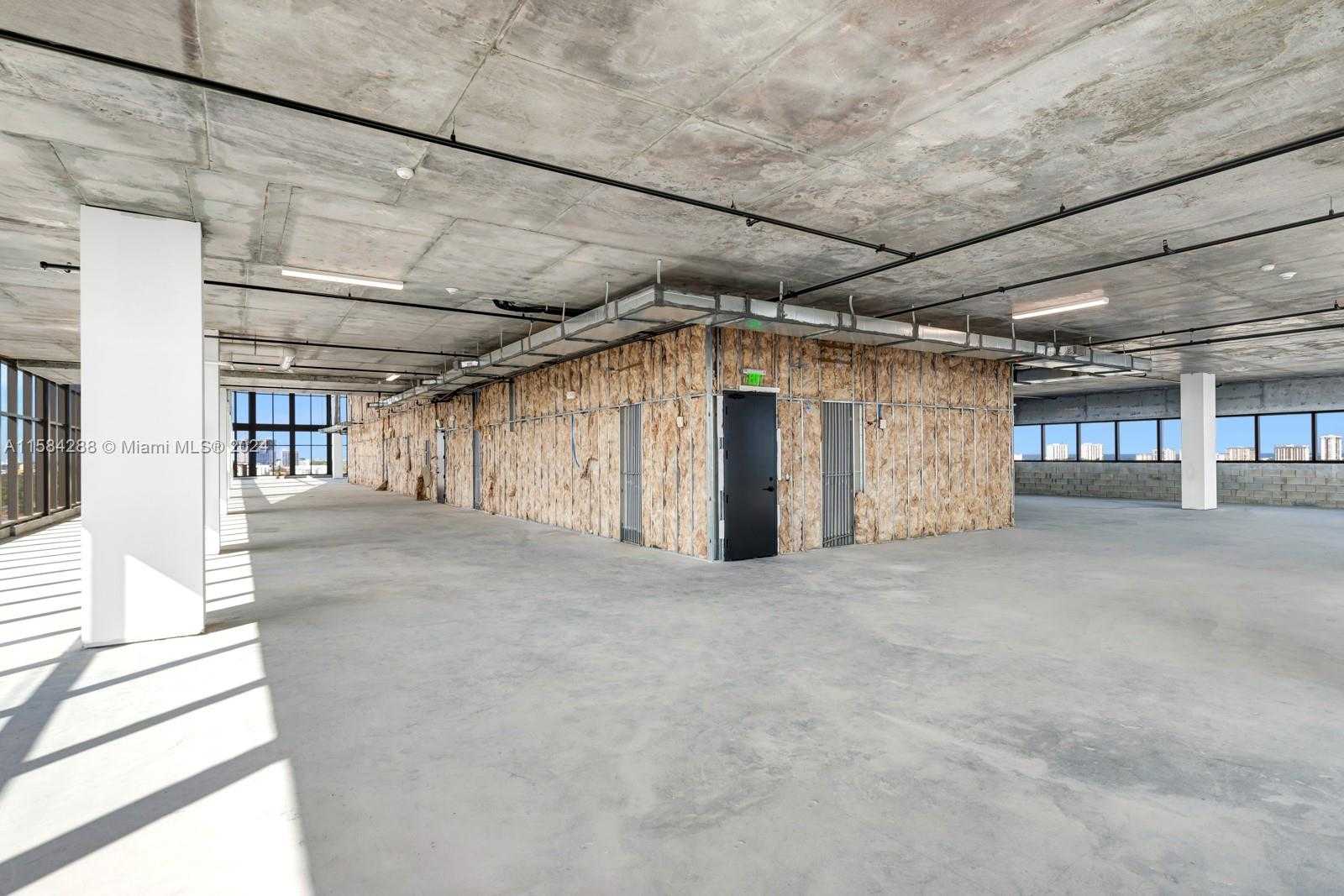 Small Image of 800 NORTH FEDERAL HWY #806, Hallandale Beach Number 9