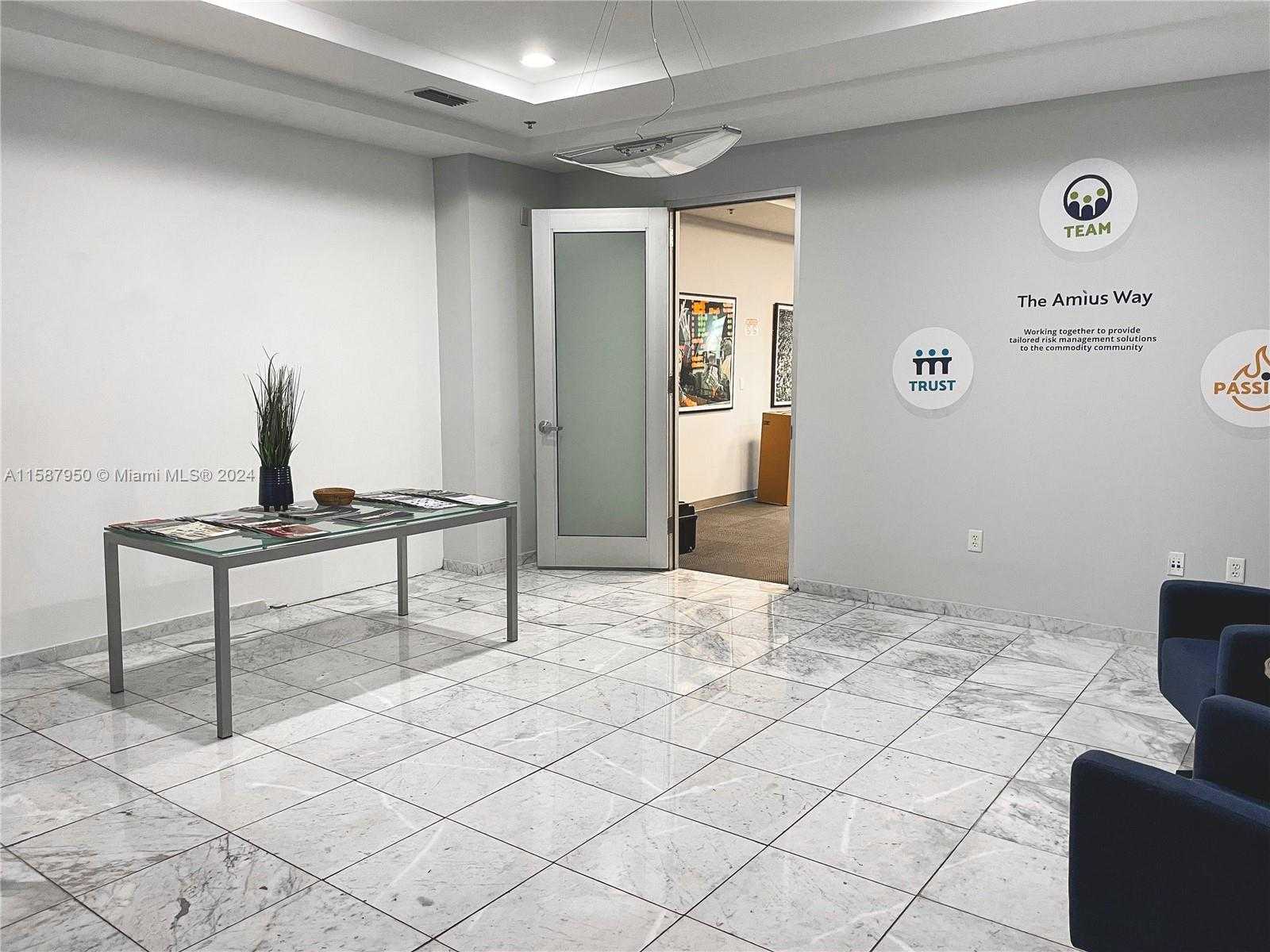 Small Image of 7301 #535, South Miami Number 3