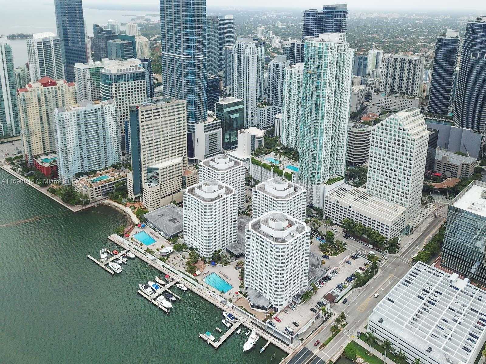 Small Image of 825 BRICKELL BAY DR #246- 2, Miami Number 27