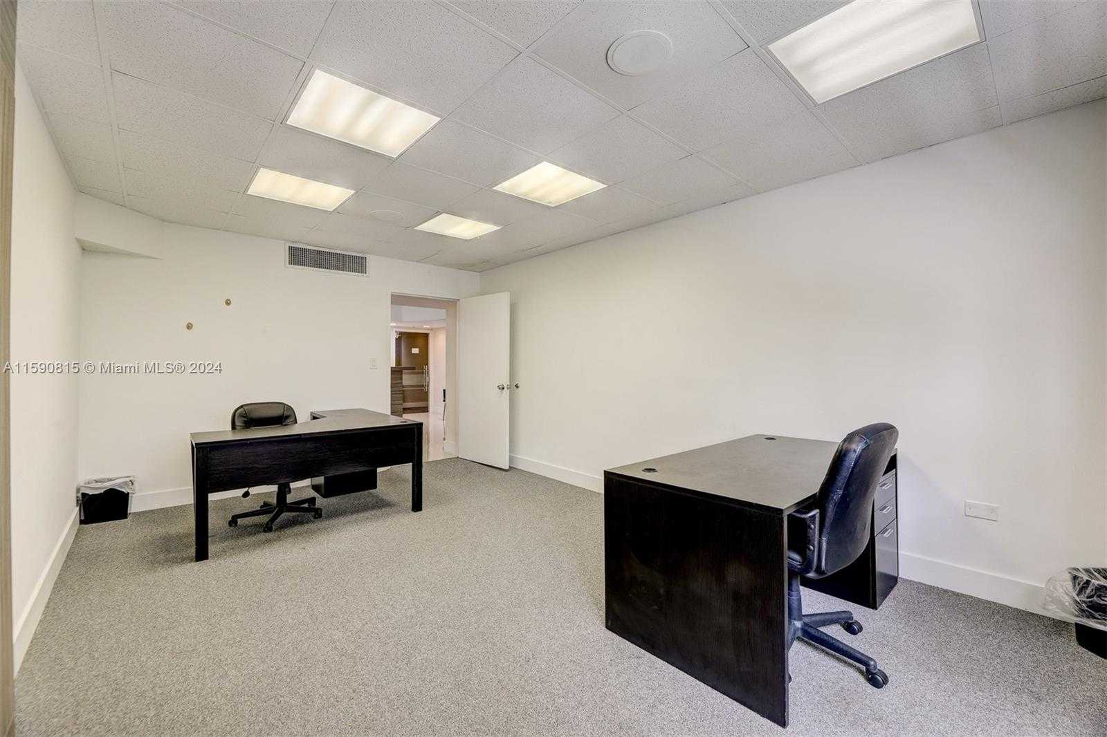 Small Image of 825 BRICKELL BAY DR #246- 2, Miami Number 3