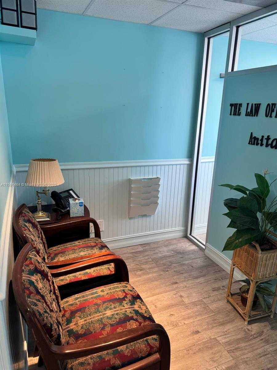 Small Image of 1720 HARRISON ST #8C, Hollywood Number 14