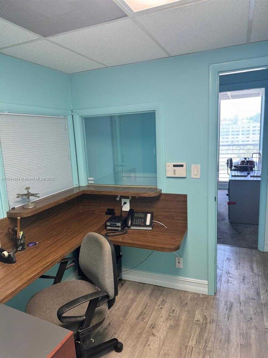 Small Image of 1720 HARRISON ST #8C, Hollywood Number 22