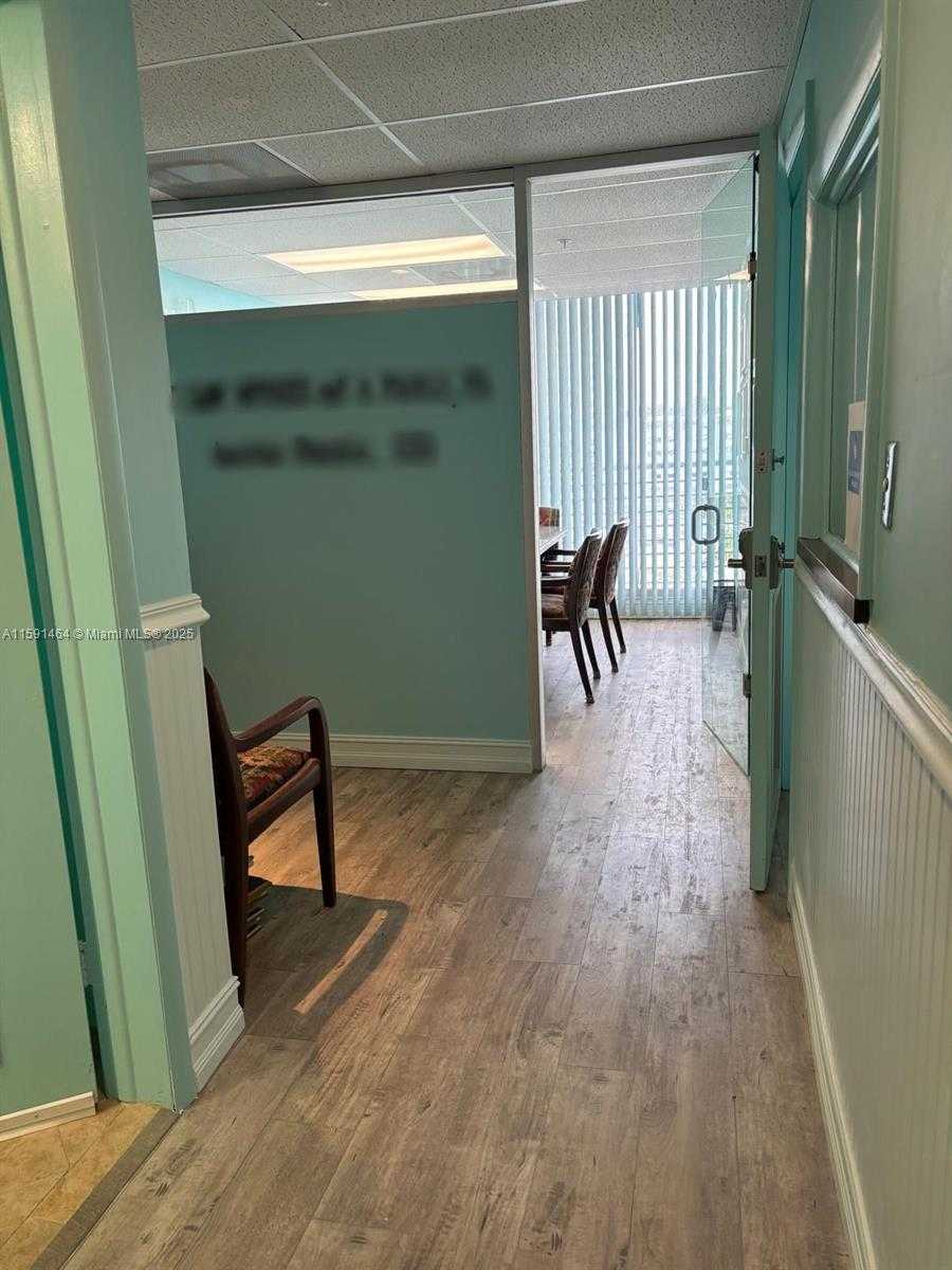 Small Image of 1720 HARRISON ST #8C, Hollywood Number 5