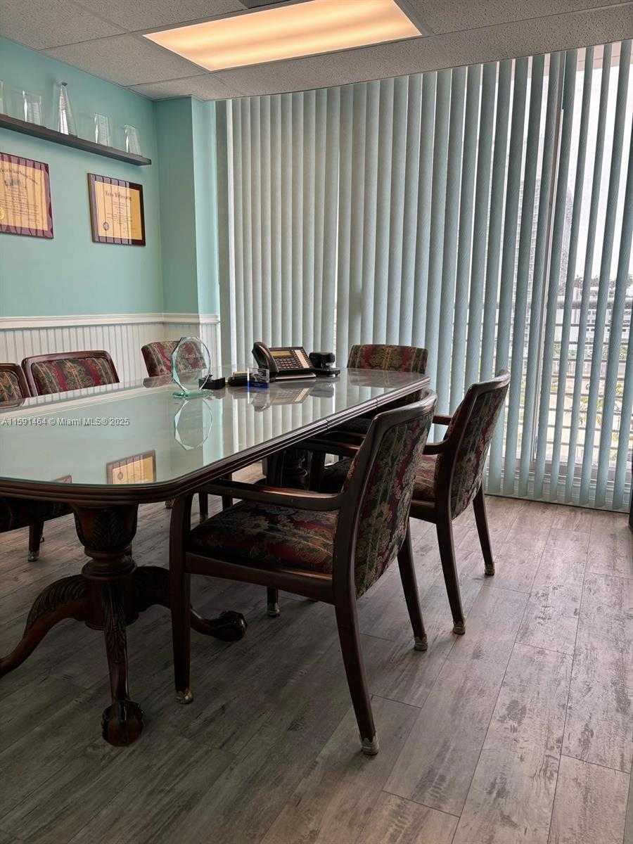 Small Image of 1720 HARRISON ST #8C, Hollywood Number 7