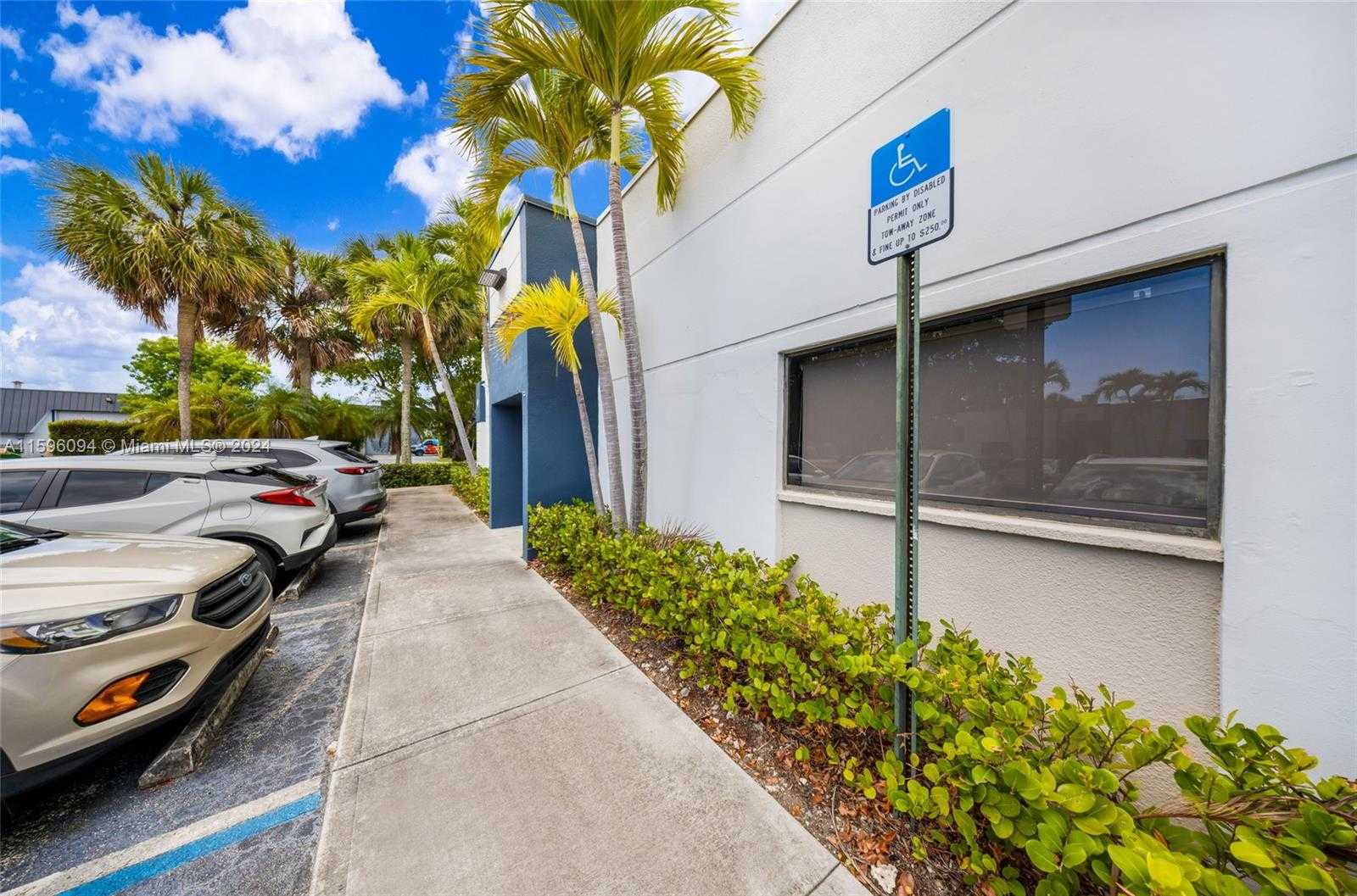Small Image of 8125 NORTH WEST 33RD ST #8125, Doral Number 9