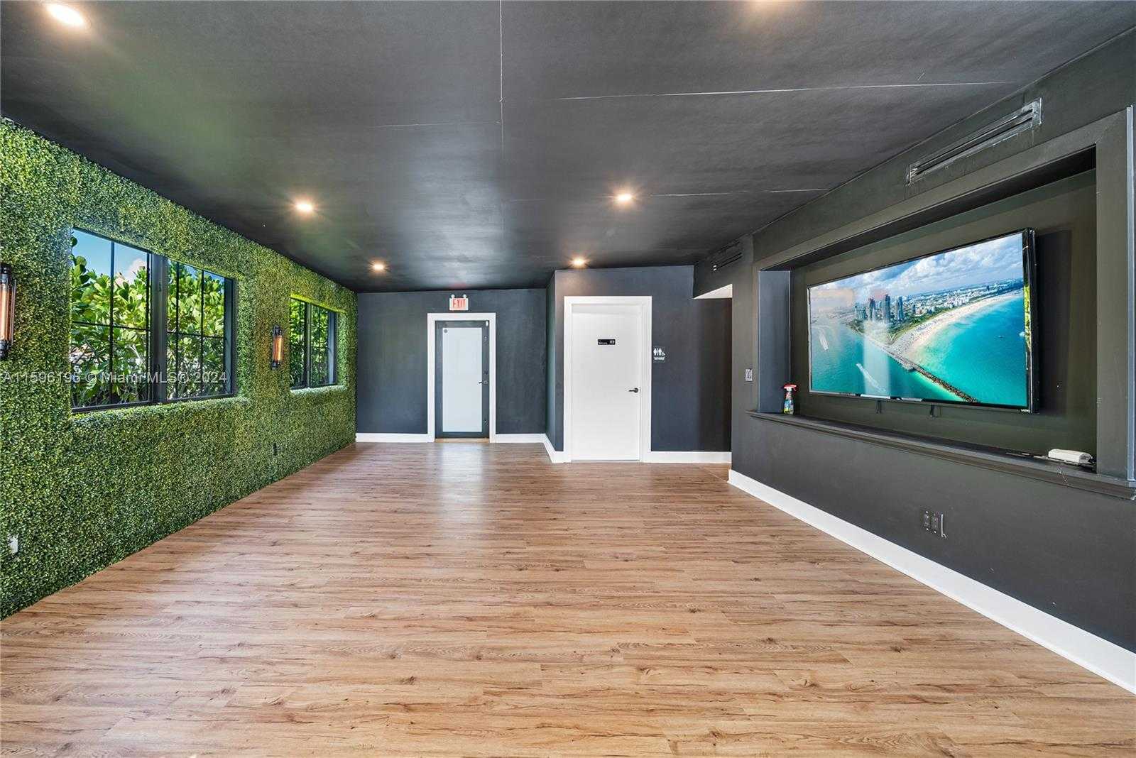 Imagen de Pequeño Objeto