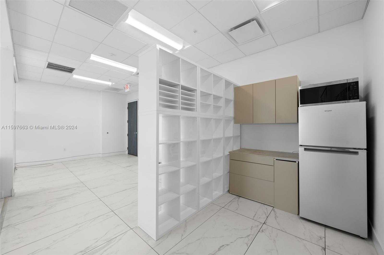 Small Image of 800 SOUTH EAST 4TH AVE #817, Hallandale Beach Number 14