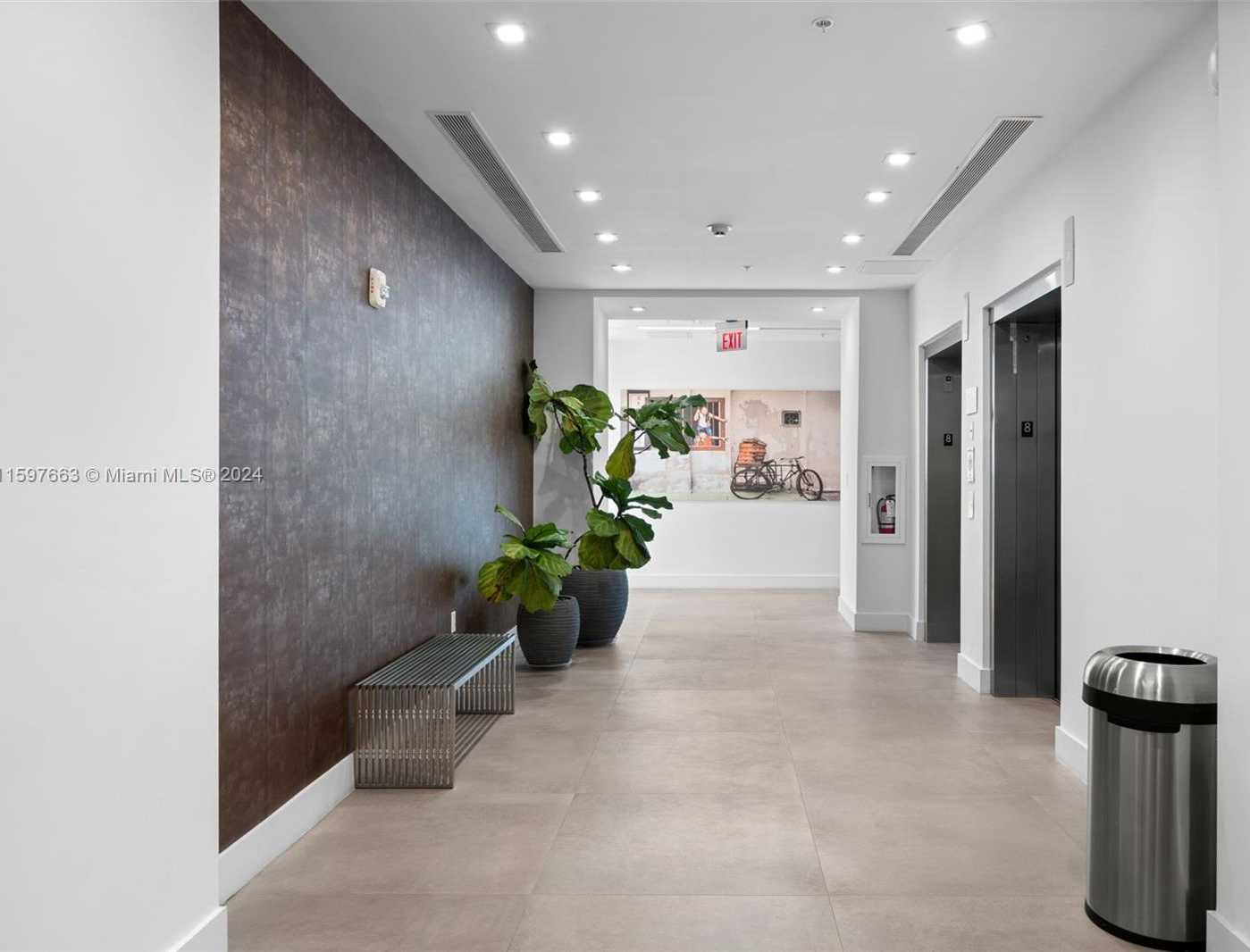 Small Image of 800 SOUTH EAST 4TH AVE #817, Hallandale Beach Number 3