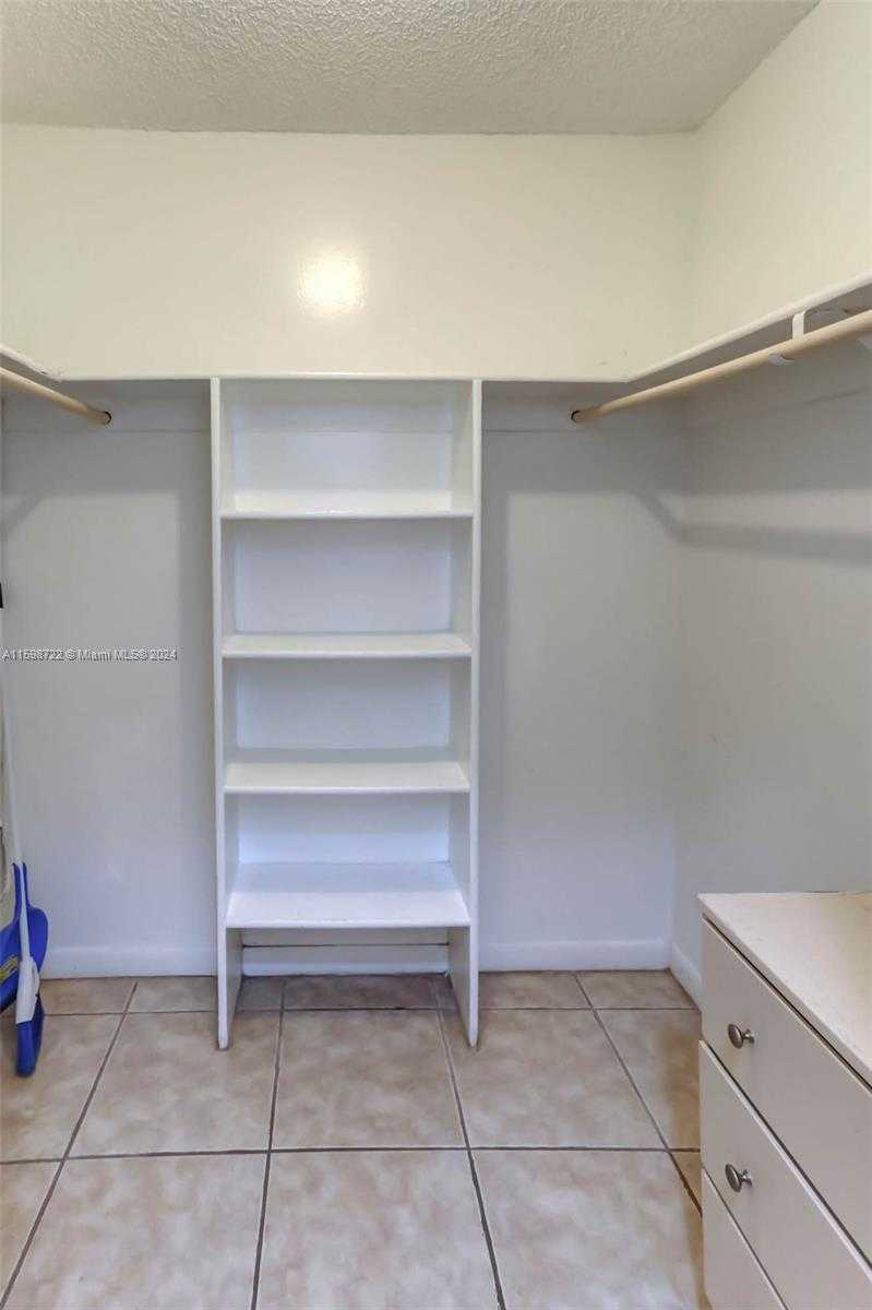 Small Image of 1770 PLUNKETT ST #201, Hollywood Number 13