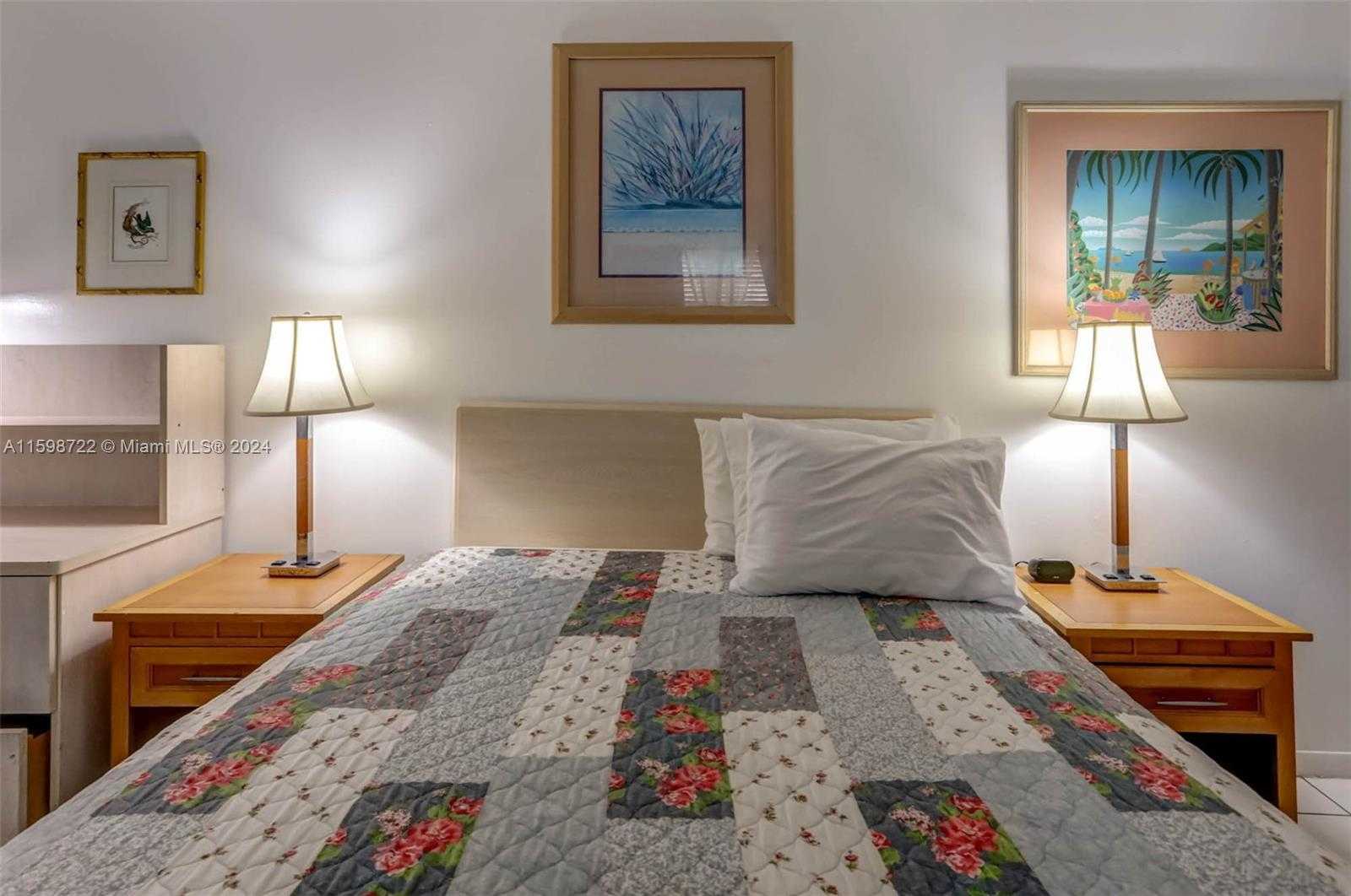 Small Image of 1770 PLUNKETT ST #201, Hollywood Number 15