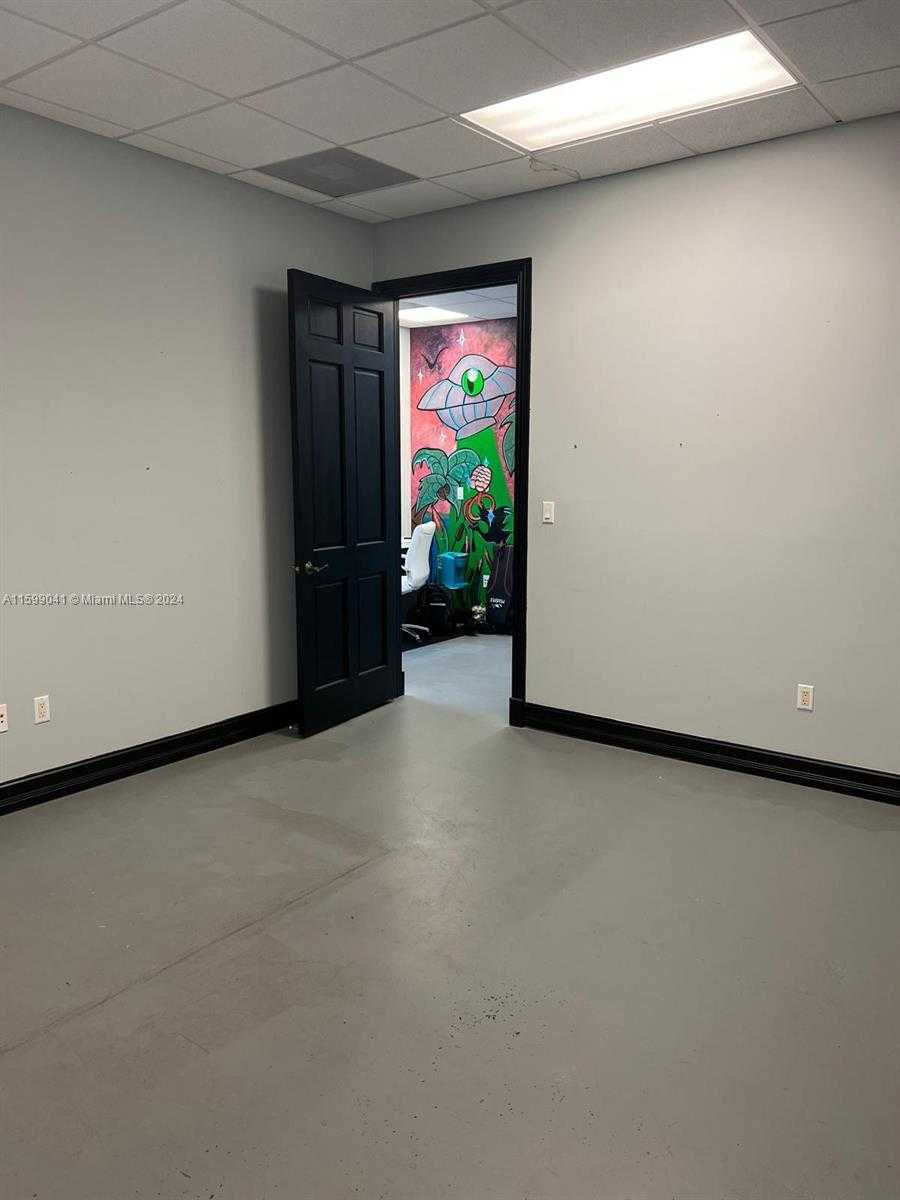 Small Image of 401 WEST ATLANTIC AVE #11, Delray Beach Number 4