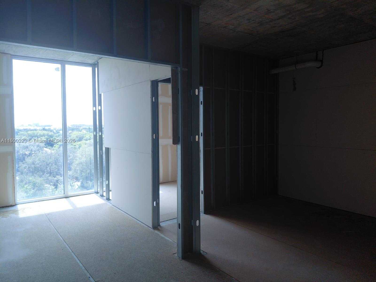 Small Image of 10450 NORTH WEST 33RD ST #406, Doral Number 14