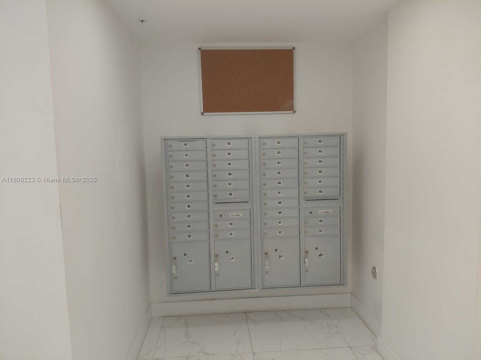 Small Image of 10450 NORTH WEST 33RD ST #406, Doral Number 8
