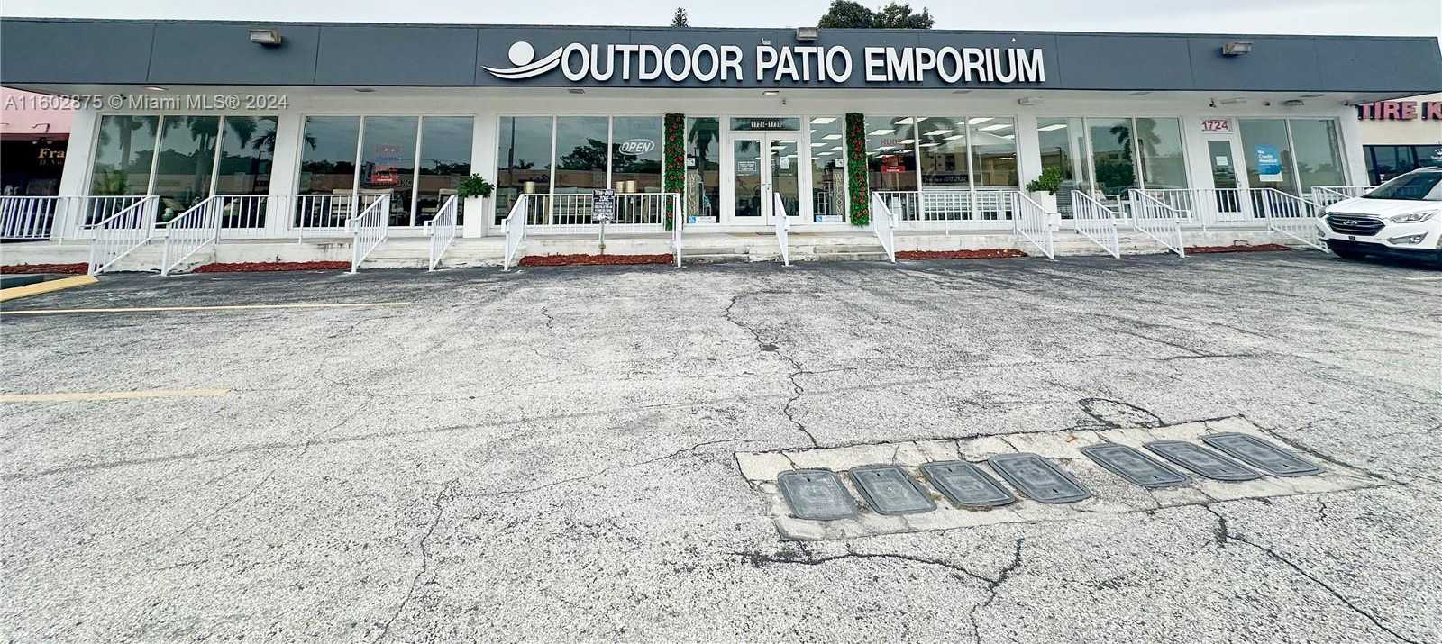 Small Image of 1724 NORTH EAST 163RD ST, North Miami Beach Number 2