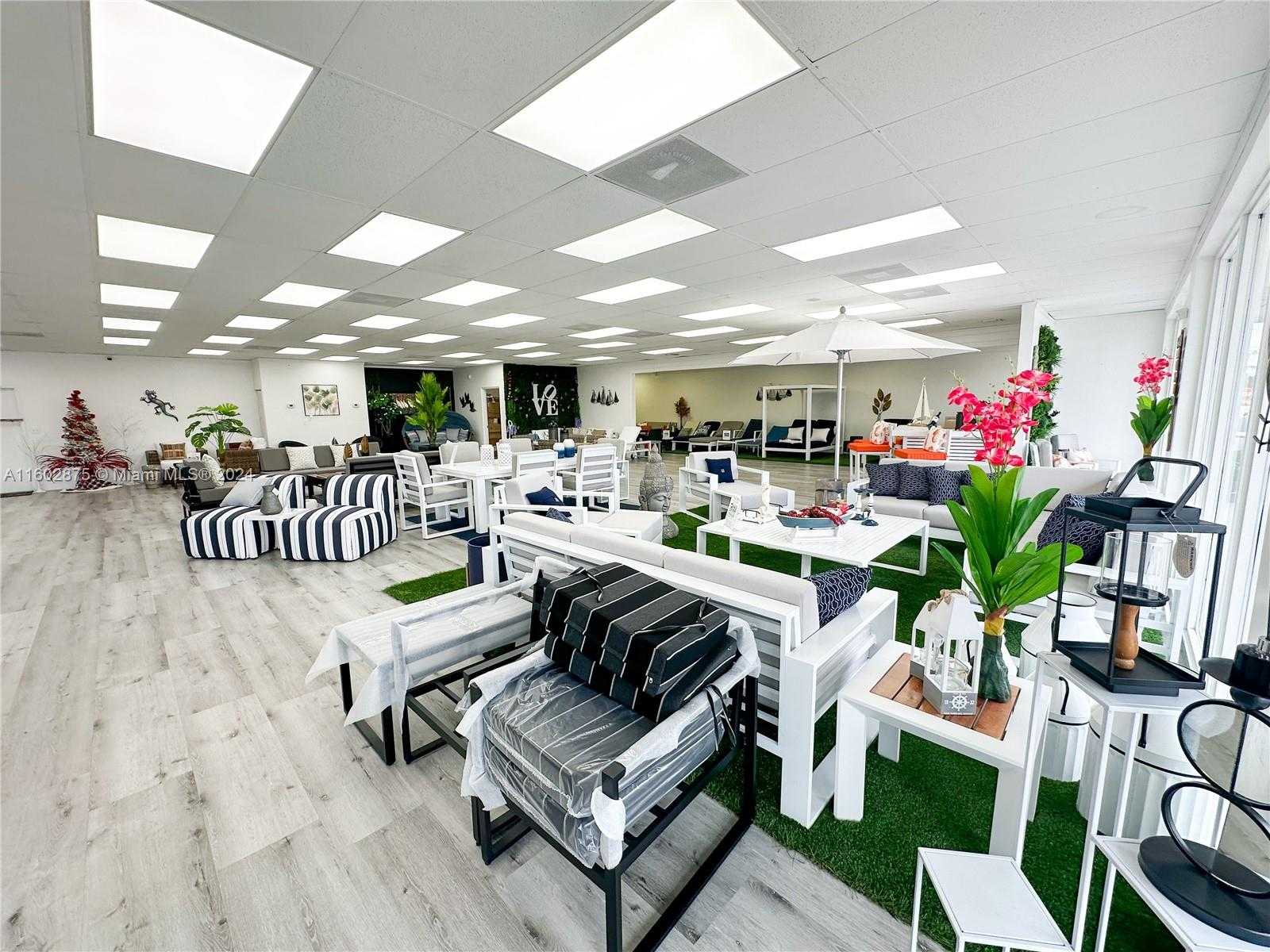 Small Image of 1724 NORTH EAST 163RD ST, North Miami Beach Number 4