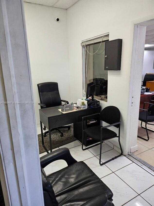 Small Image of 4010 EAST 8TH AVE, Hialeah Number 15