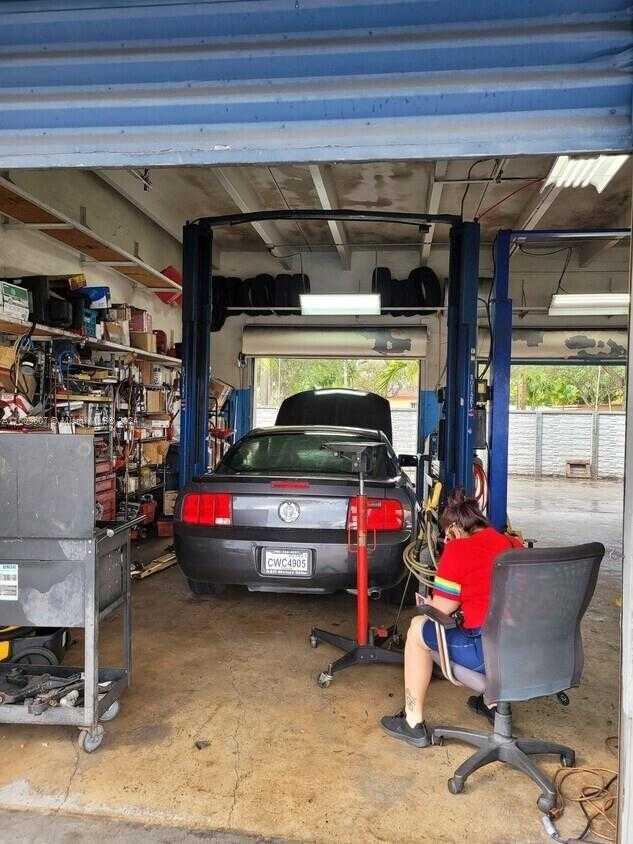 Small Image of 4010 EAST 8TH AVE, Hialeah Number 18