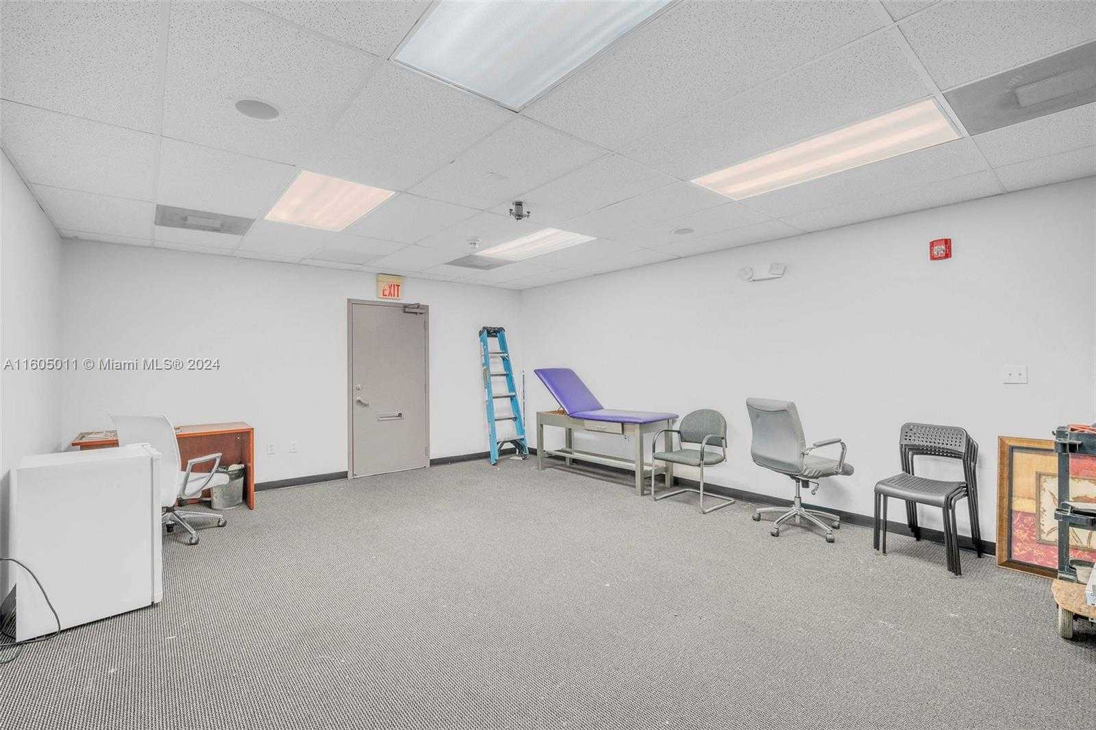 Small Image of 8900 SOUTH WEST 107TH AVE #205, Miami Number 7