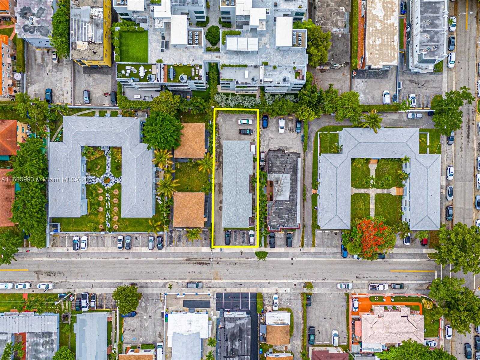 Small Image of 550 SOUTH WEST 10TH ST, Miami Number 10