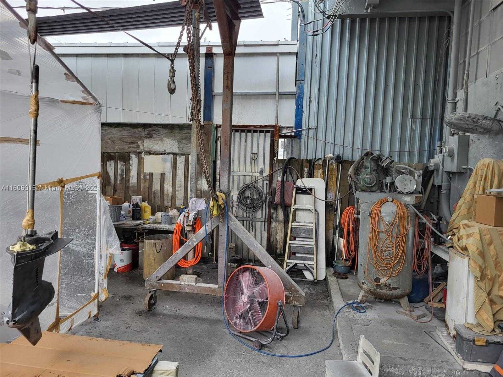 Small Image of 2157 NORTH WEST 23RD AVE, Miami Number 16