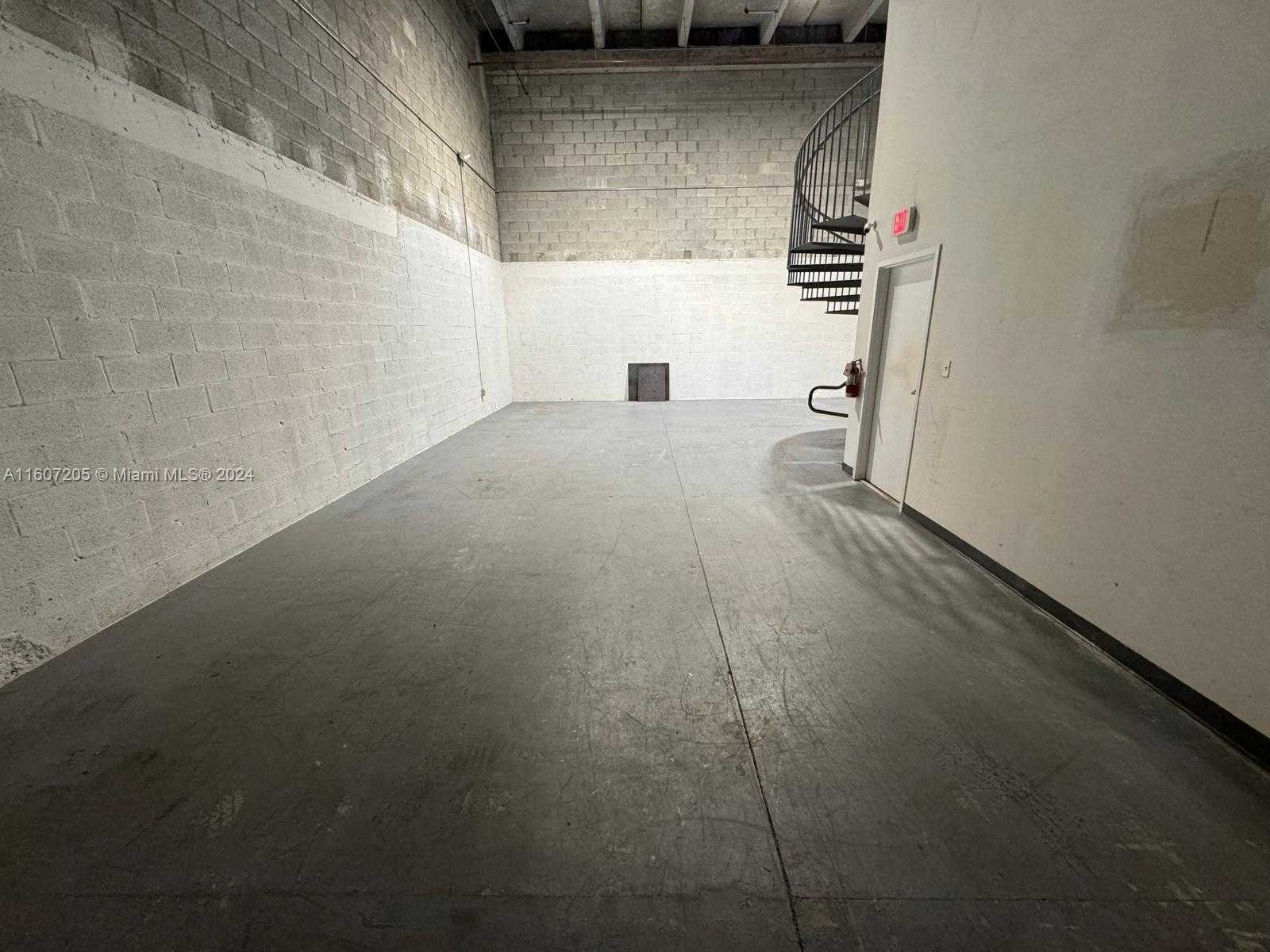 Imagen de Pequeño Objeto