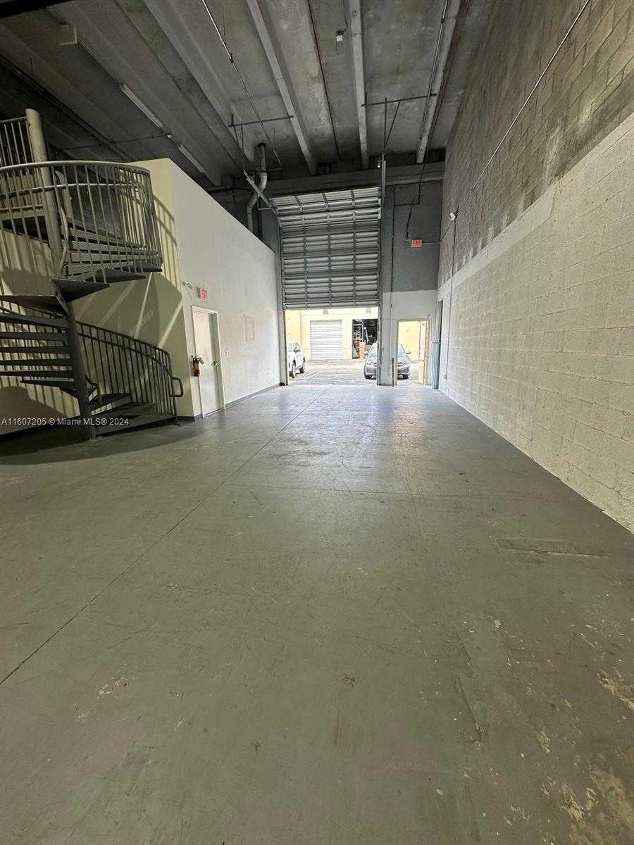 Imagen de Pequeño Objeto