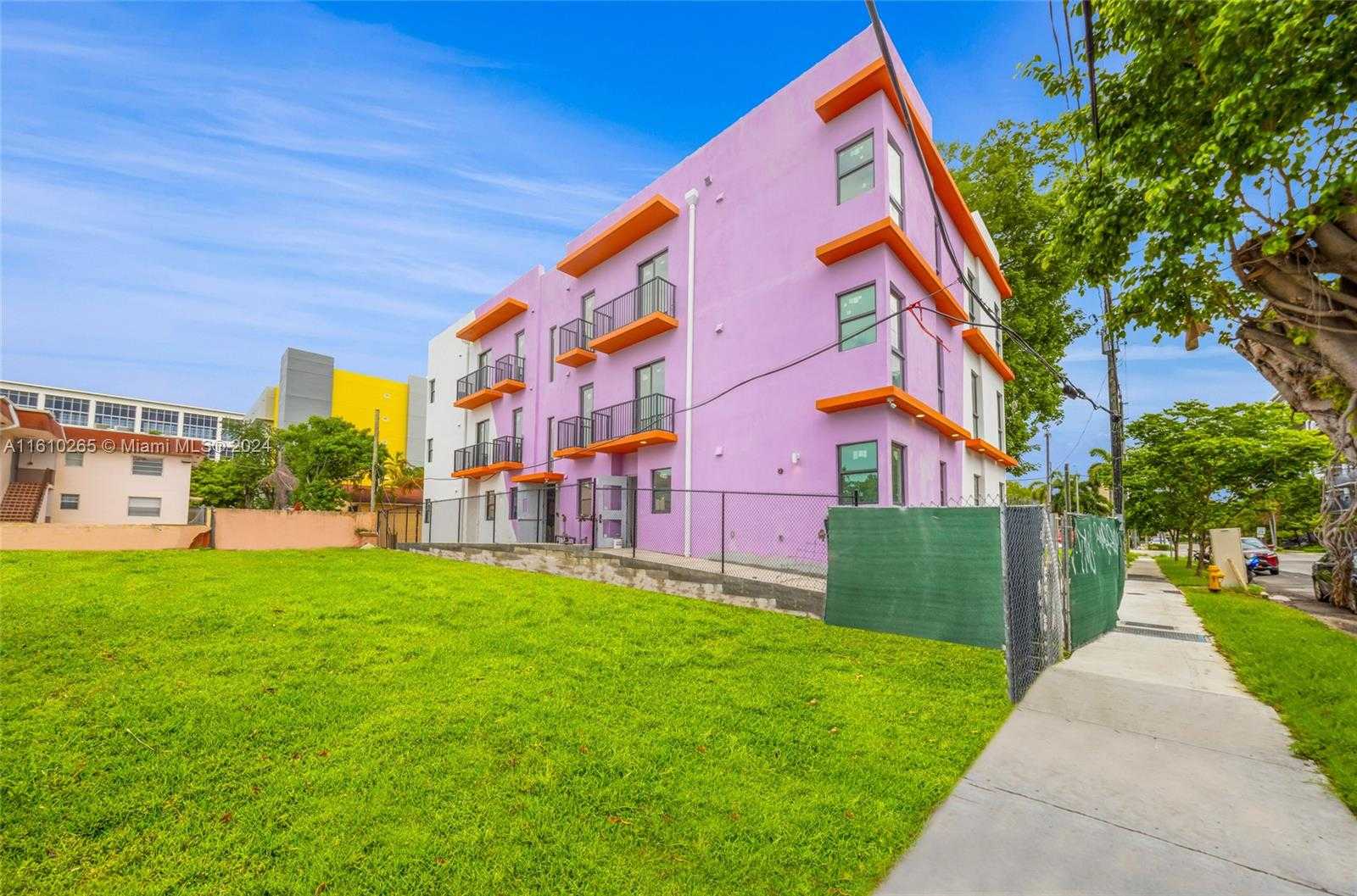 Small Image of 626 NORTH WEST 11TH AVE, Miami Number 10