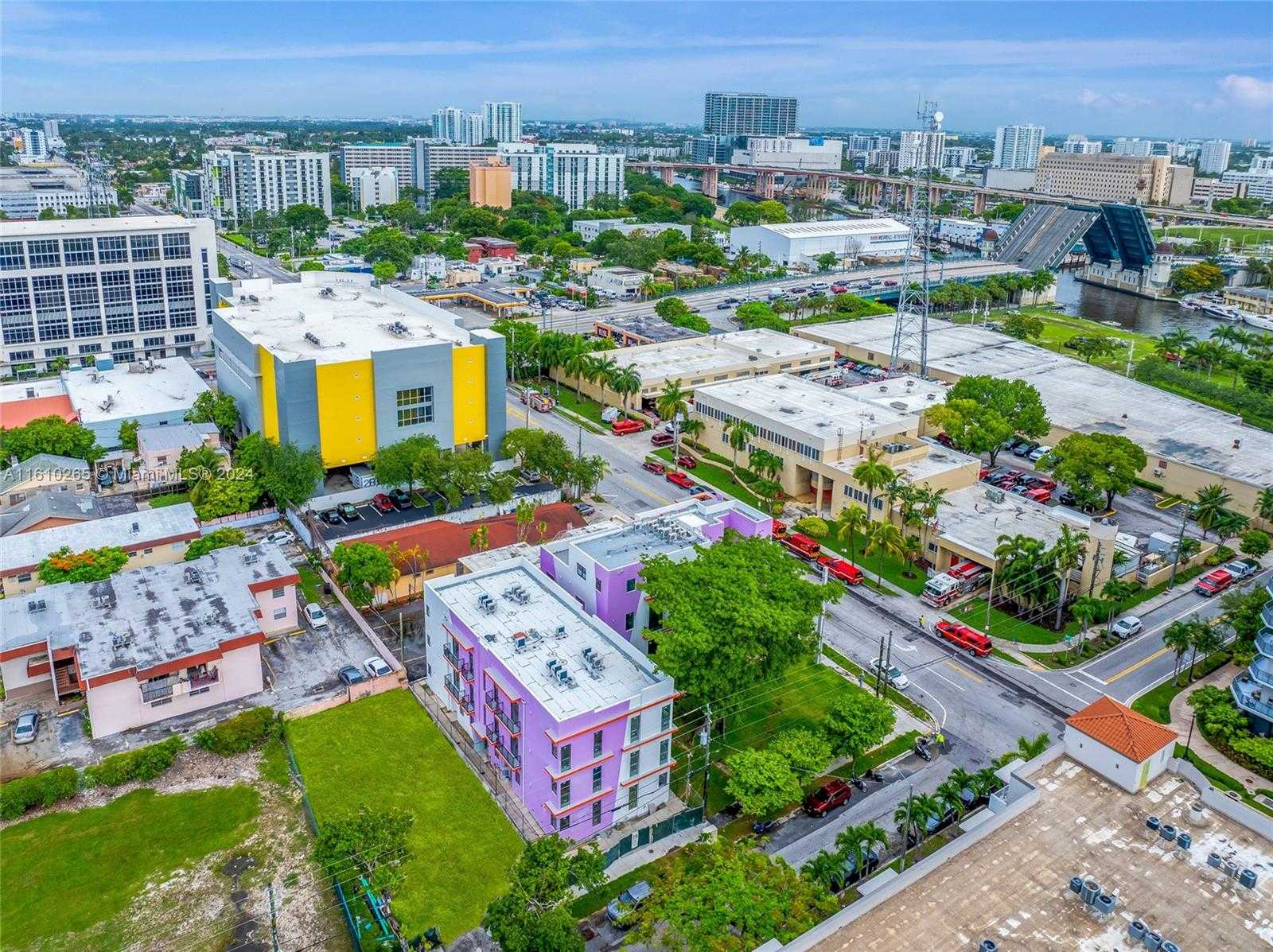 Small Image of 626 NORTH WEST 11TH AVE, Miami Number 26