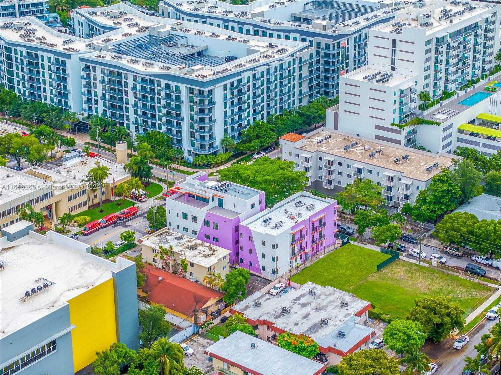 Small Image of 626 NORTH WEST 11TH AVE, Miami Number 35