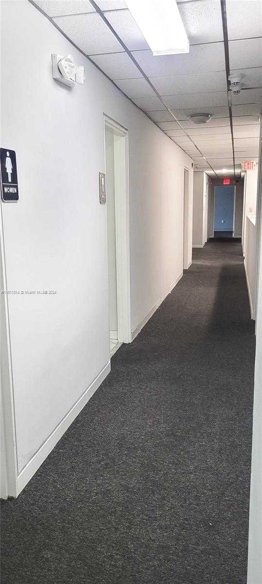 Small Image of 7320 NW 58th St, Miami, FL 33166, USA Number 5