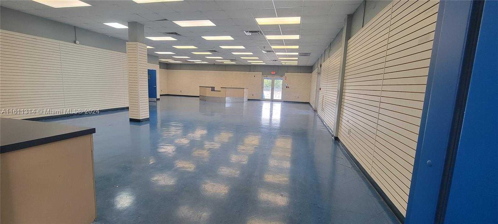 Small Image of 7320 NW 58th St, Miami, FL 33166, USA Number 9