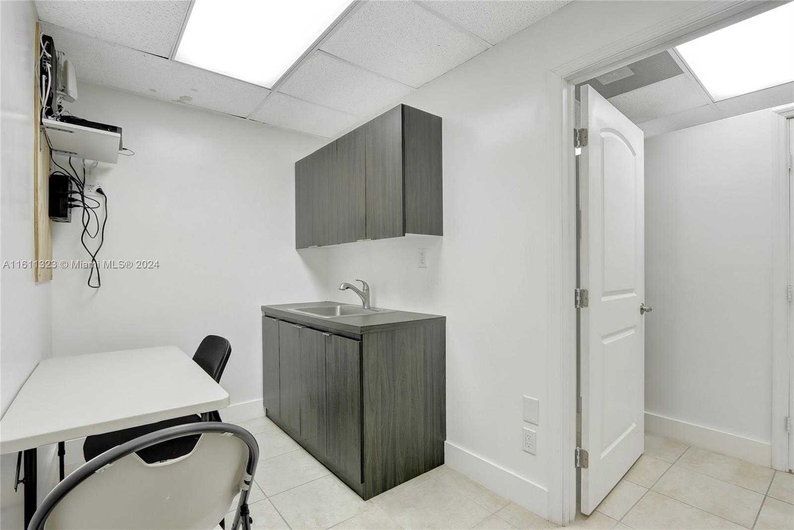 Small Image of 9175 SOUTH WEST 87TH AVE ##9117, Miami Number 14