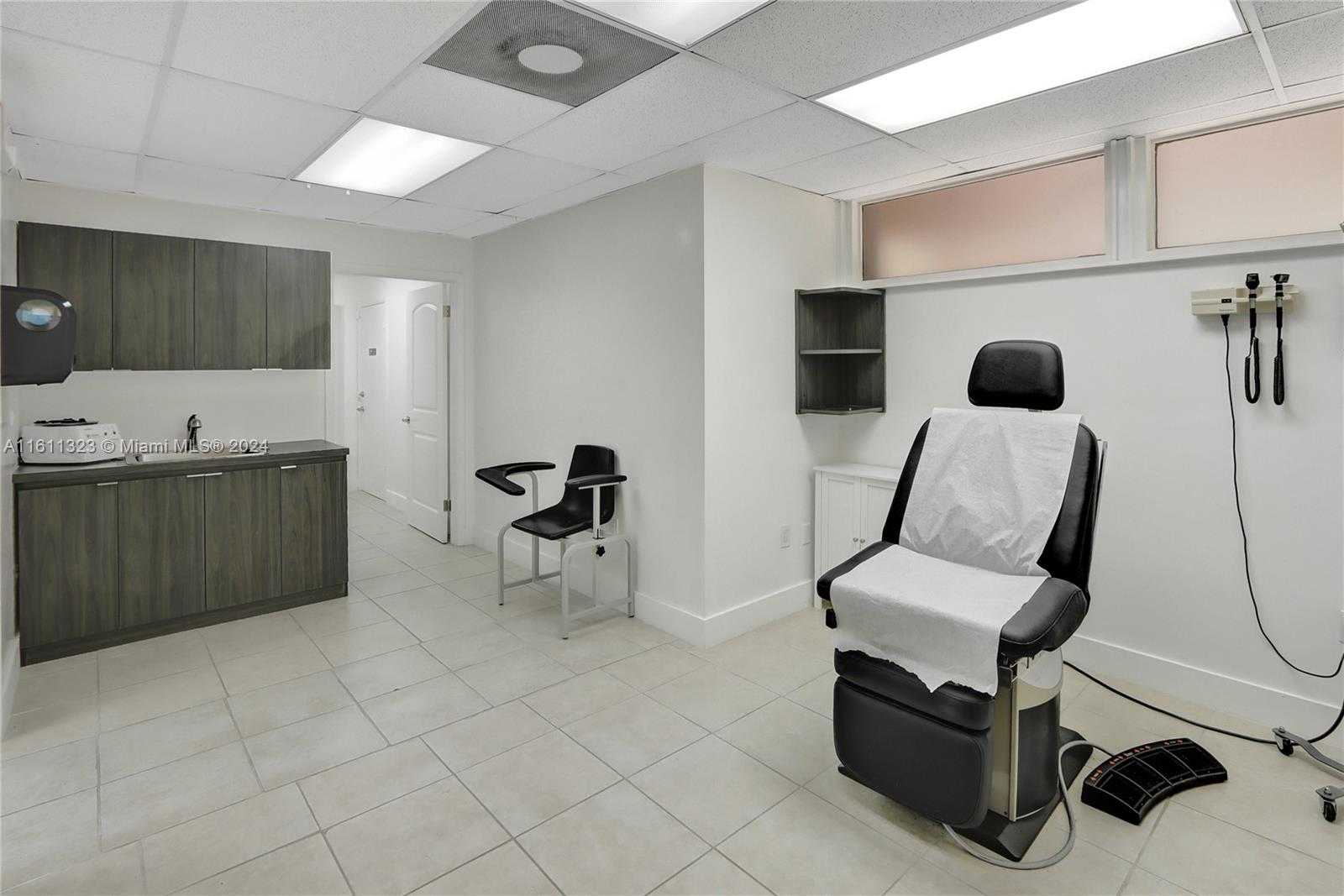 Small Image of 9175 SOUTH WEST 87TH AVE ##9117, Miami Number 8