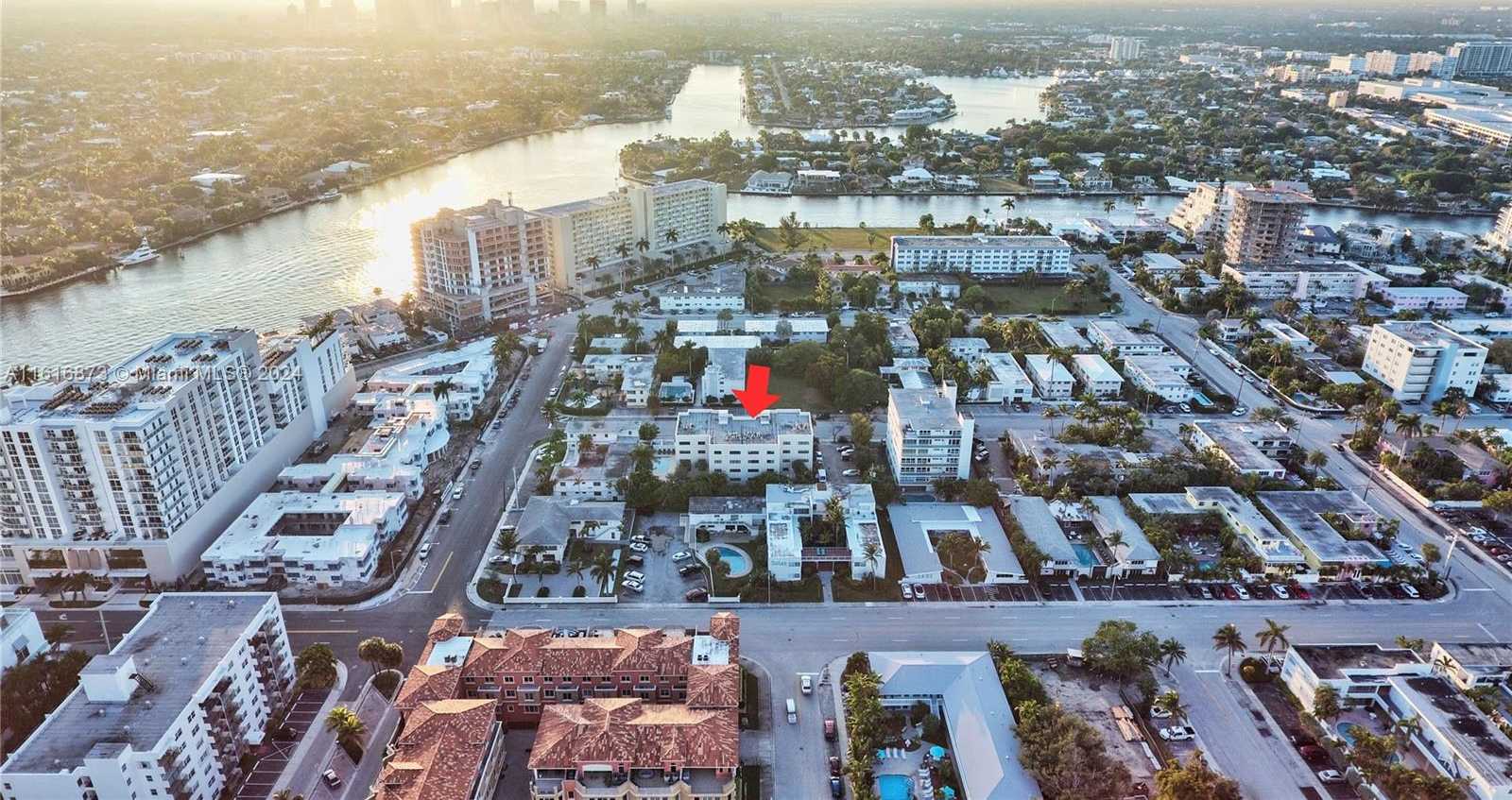 Small Image of 520 ORTON AVE #201, 204, 403, Fort Lauderdale Number 28