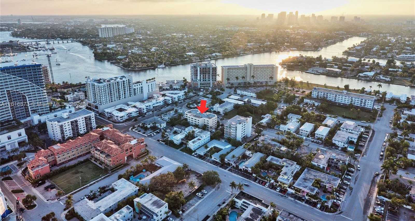 Small Image of 520 ORTON AVE #201, 204, 403, Fort Lauderdale Number 29