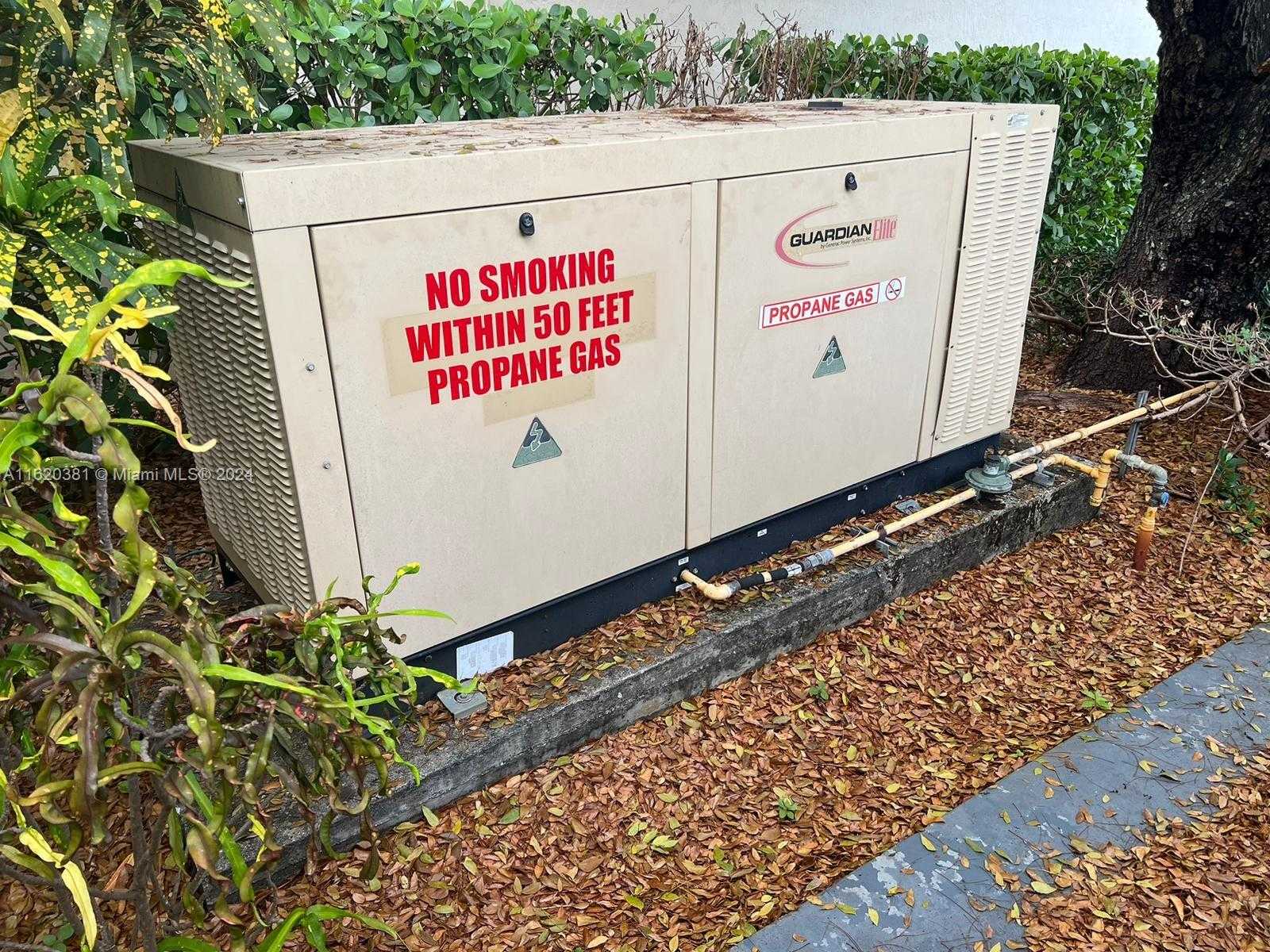 Small Image of 8299 NORTH WEST 30TH TER, Doral Number 16