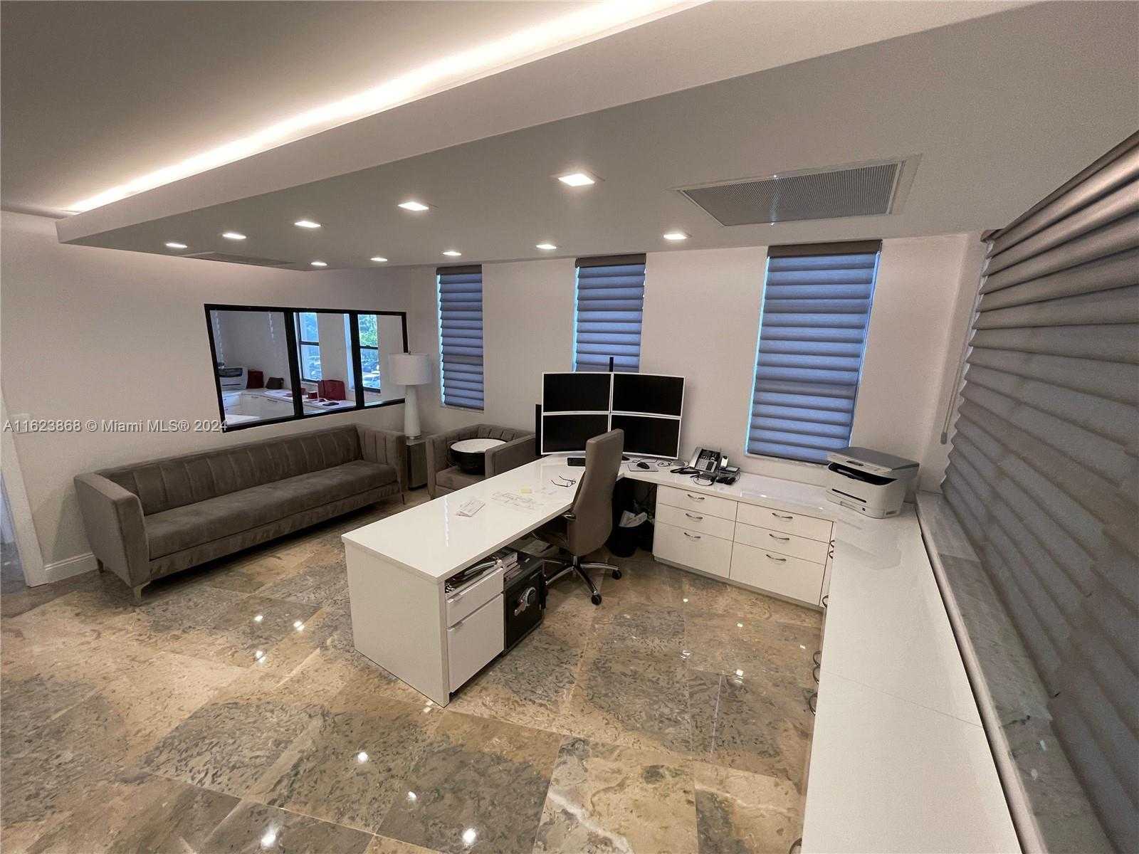 Small Image of 3800 SOUTH OCEAN DR #212, Hollywood Number 3